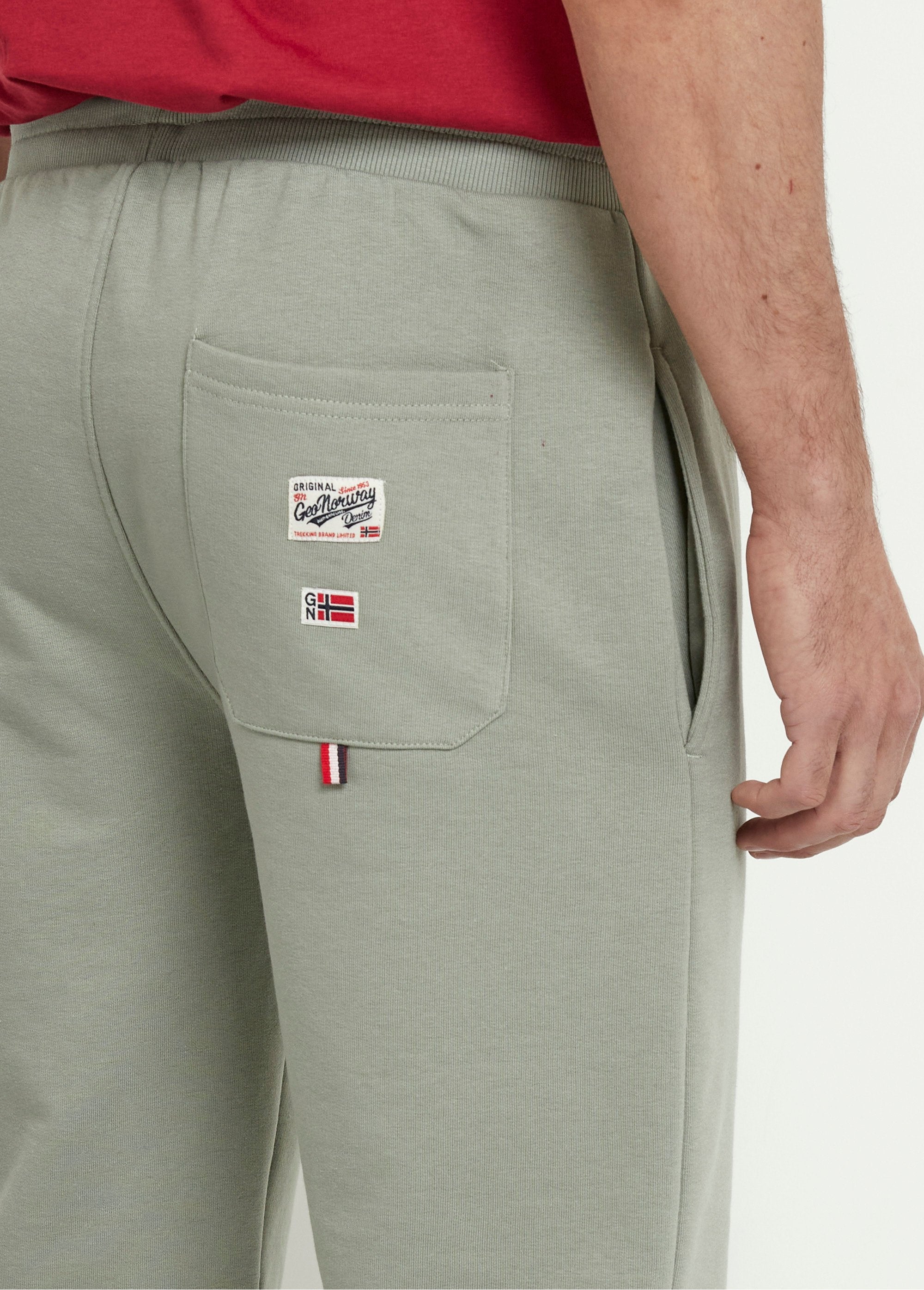Pantaloncini_lunghi_in_pile_con_elastico_in_vita_Olive_DE2_slim