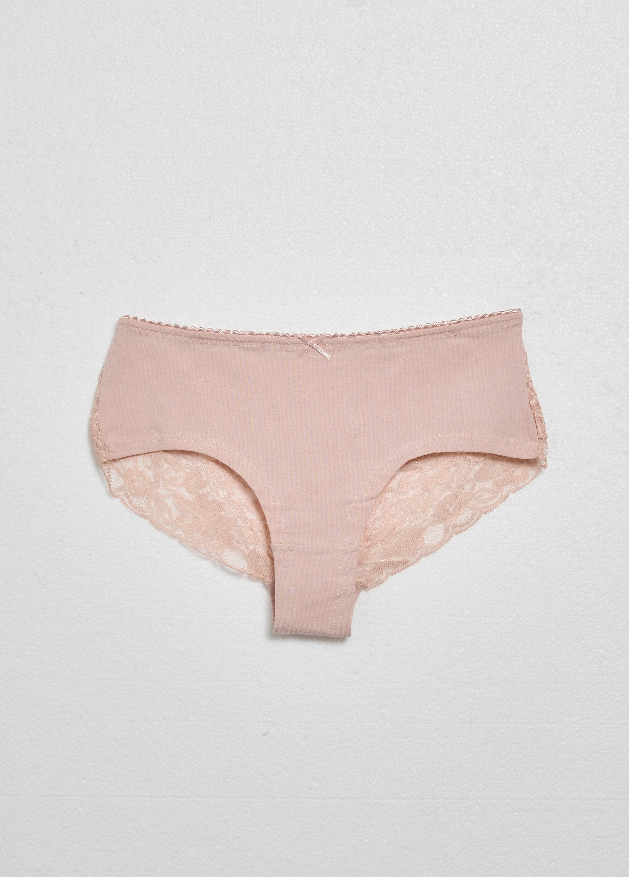 Schiena_corta_con_dettaglio_in_pizzo_Gris_et_rose_DE1_slim