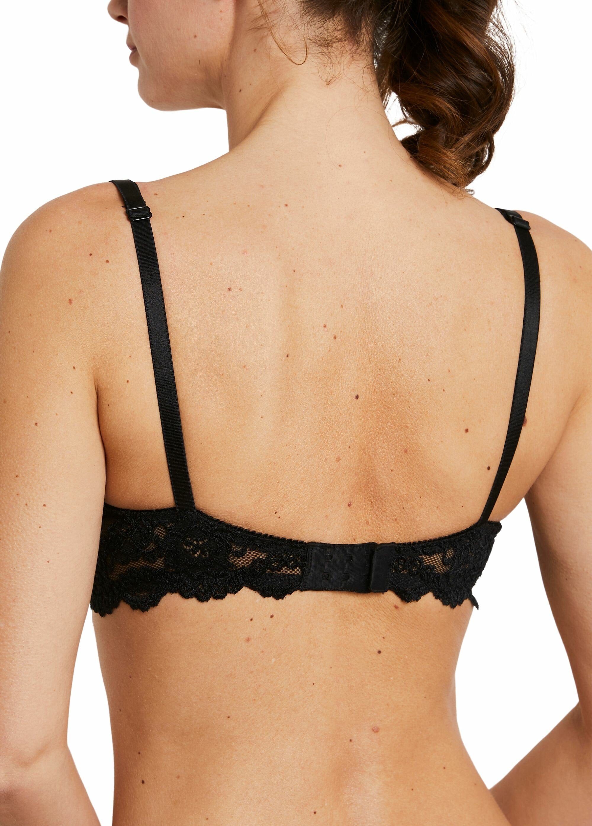 Reggiseno_in_pizzo_con_ferretto_NERO_DO1_slim