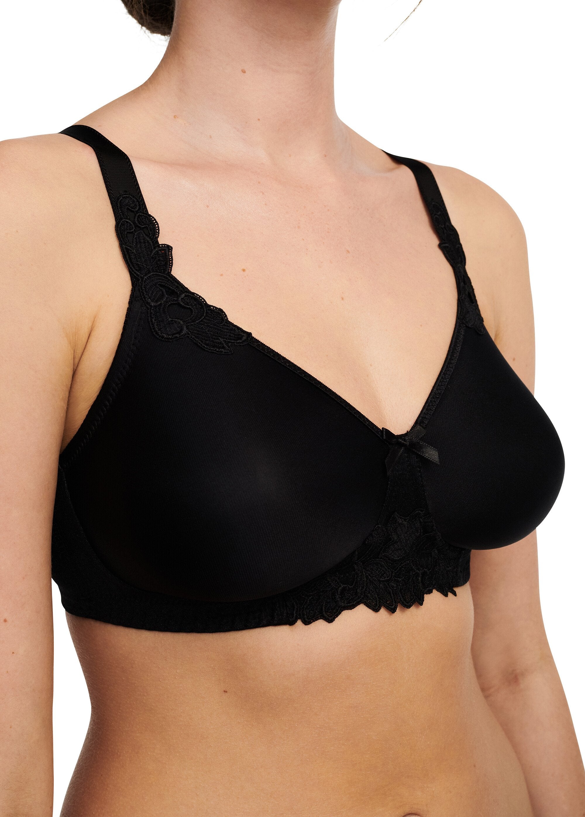 ®_Chantelle_-_Reggiseno_di_sostegno_con_ferretto_NERO_DR1_slim