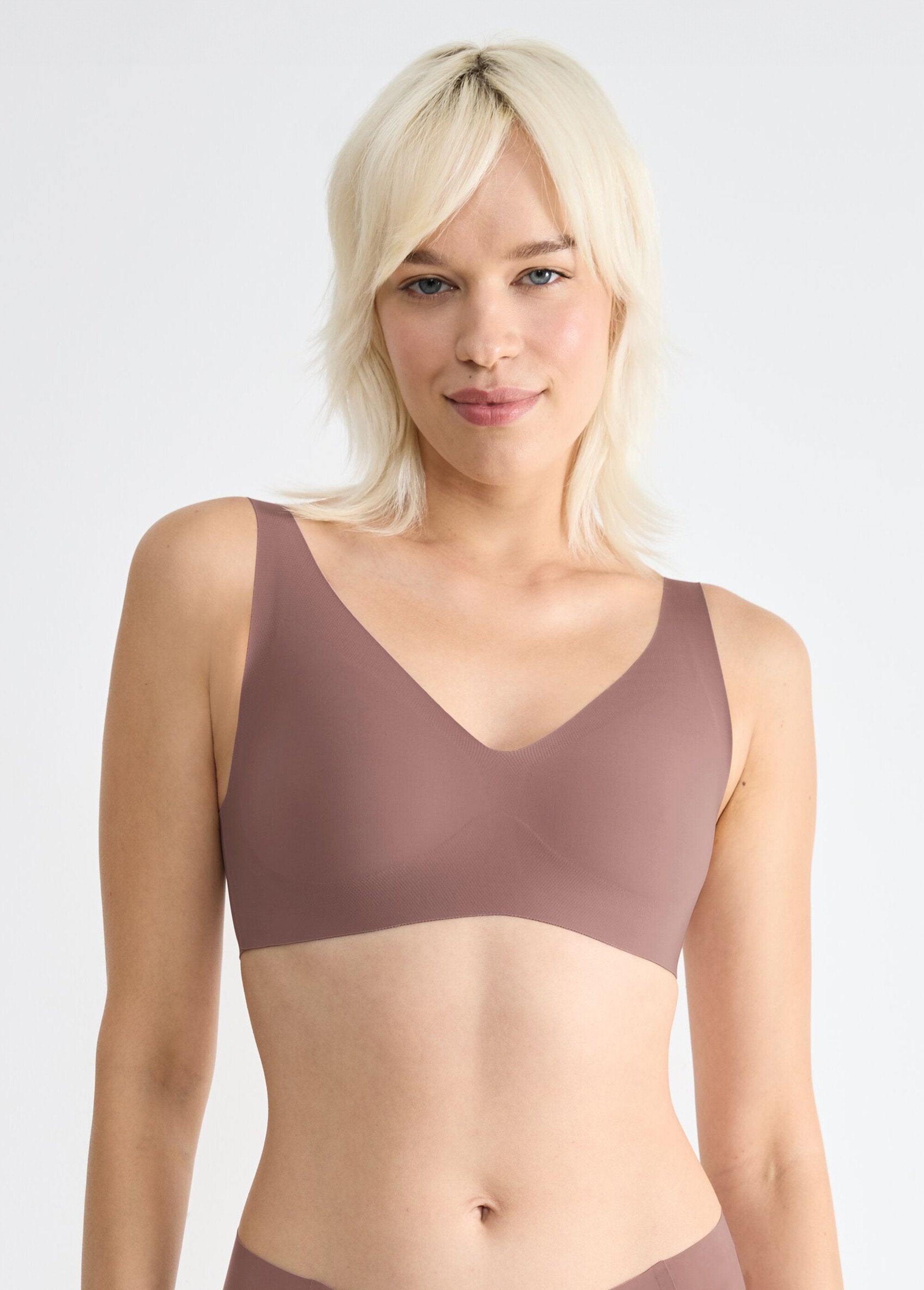 Sloggi®_-_Reggiseno_invisibile_in_microfibra_Cacao_FA1_slim
