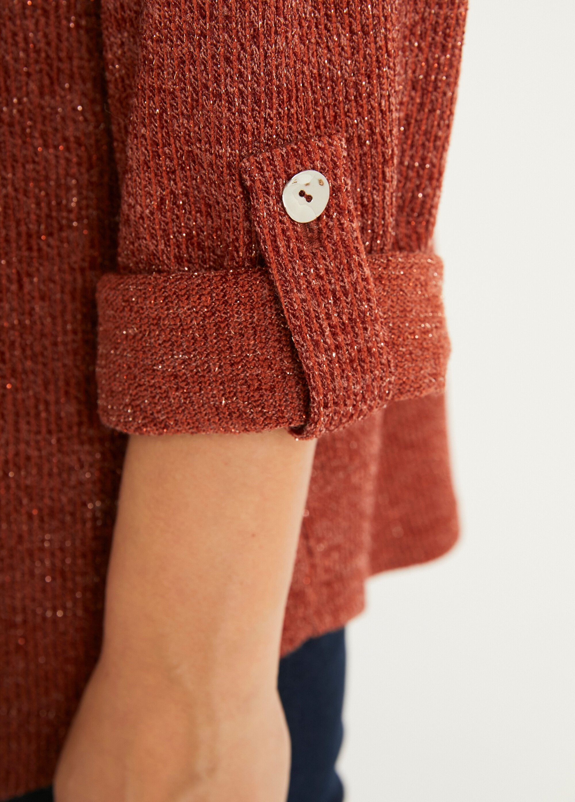 Camicia_da_camera_abbottonata_in_maglia_a_costine_Marron_DE3_slim