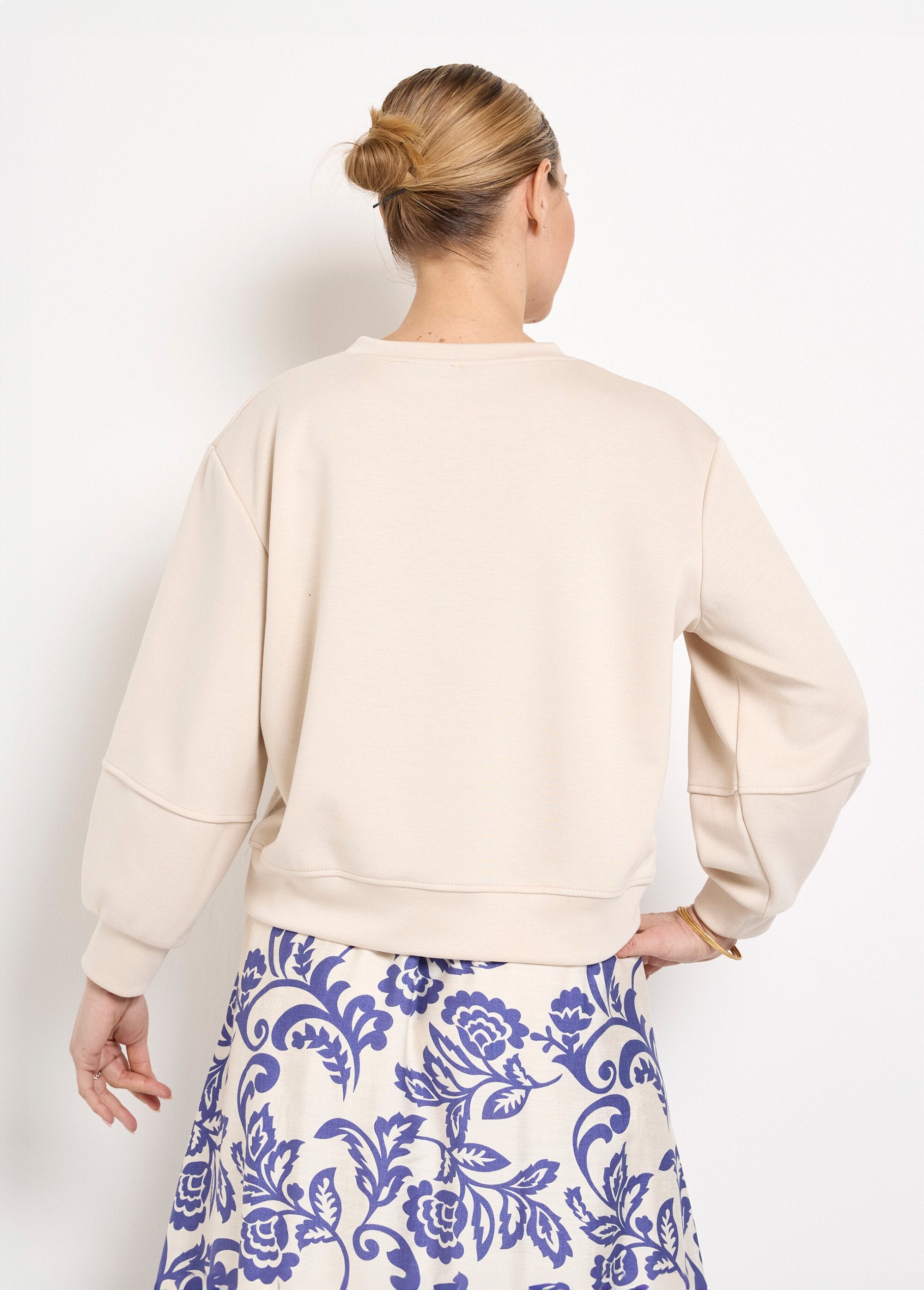 Felpa_girocollo_in_morbida_maglia_Sable_DO1_slim