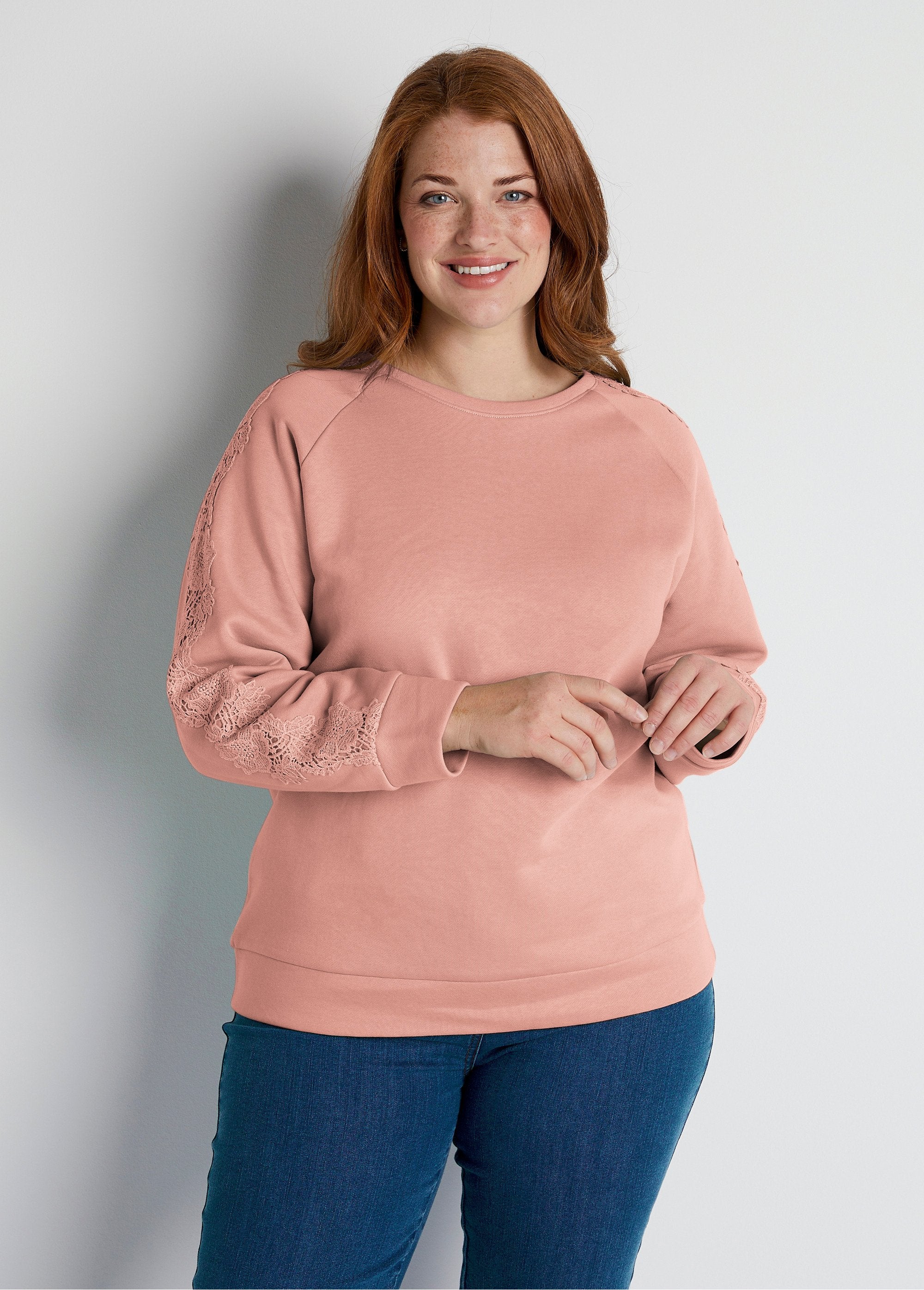 Felpa_in_jersey_con_collo_in_pizzo_Rose_FA1_curvy