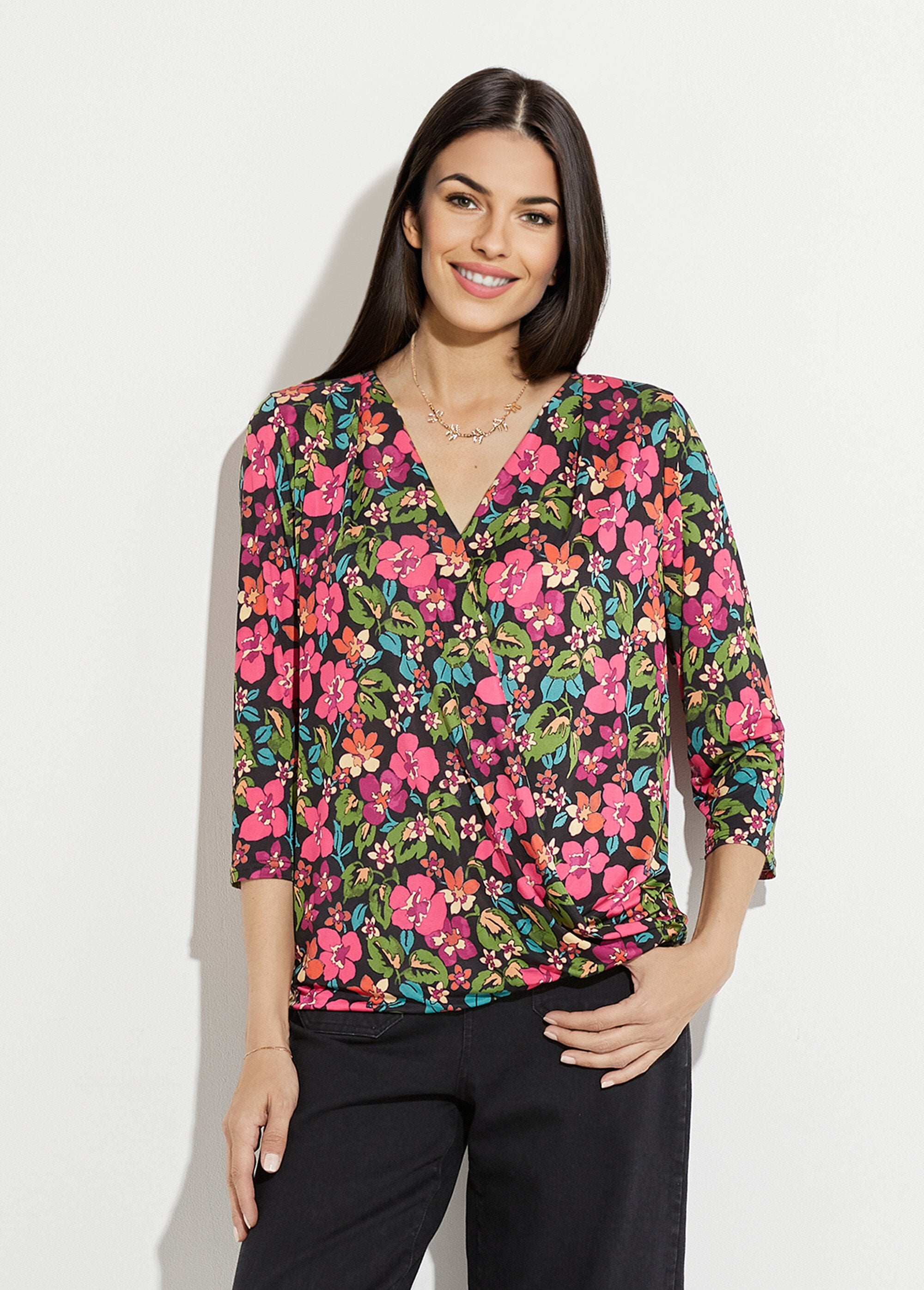 Maglietta_a_portafoglio_floreale_Blousant_Noir_et_fuchsia_FA1_slim