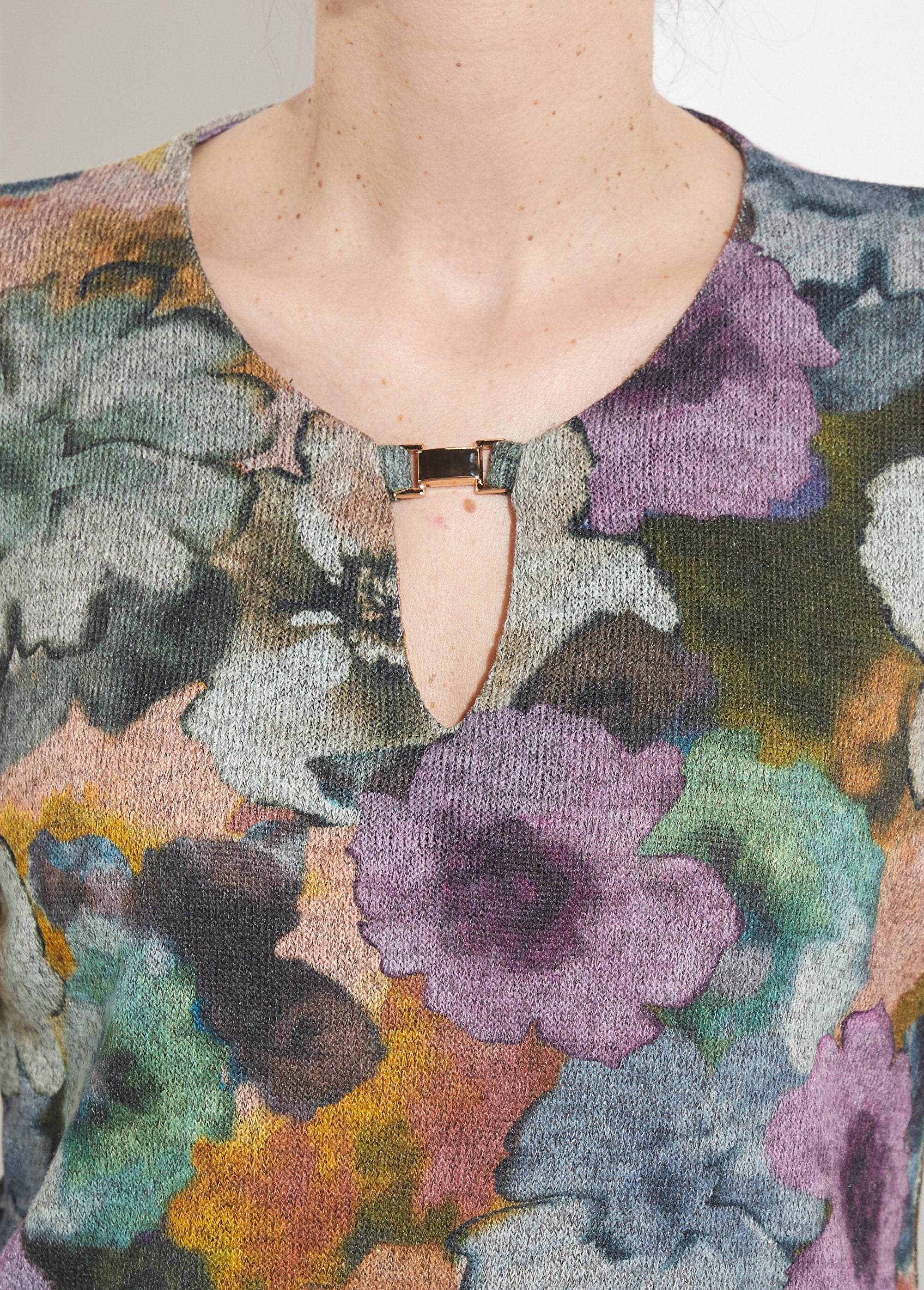 Calda_t-shirt_stampata_con_scollo_rotondo_gioiello_Gris_et_parme_DE1_slim