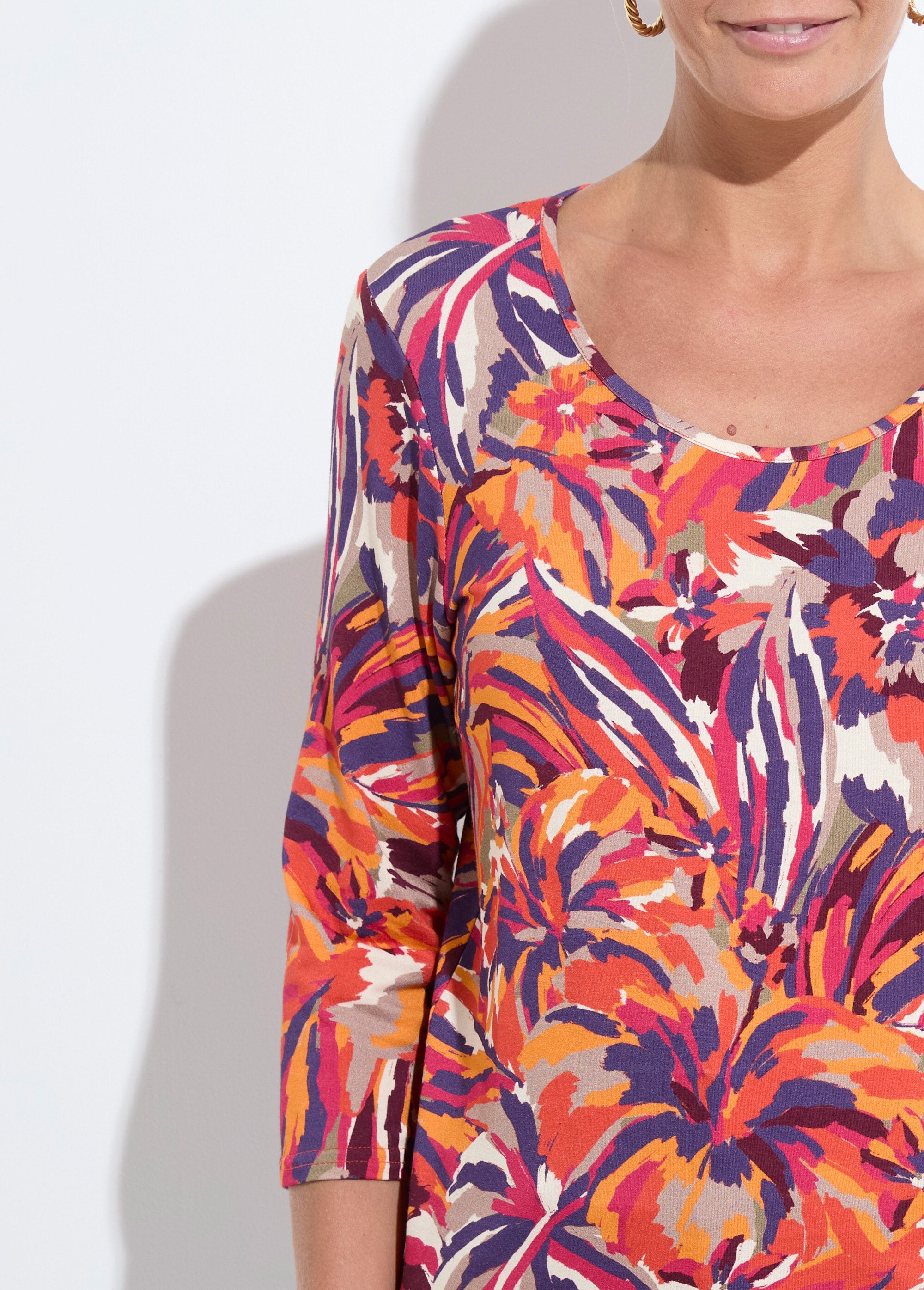 T-shirt_stampata_con_scollo_rotondo_e_maniche_a_3/4_Imprime_miel_DE1_slim