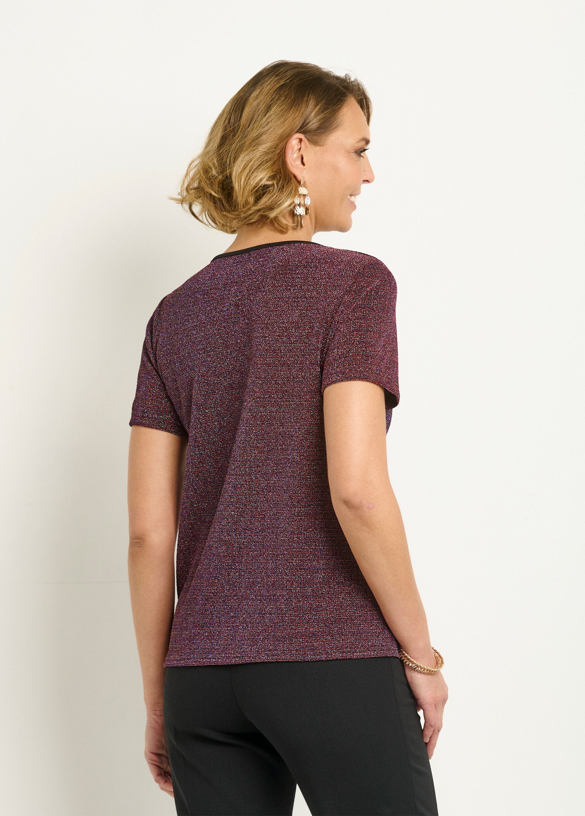 T-shirt_metallizzata_con_scollo_rotondo_e_maniche_corte_Fuchsia_DO1_slim