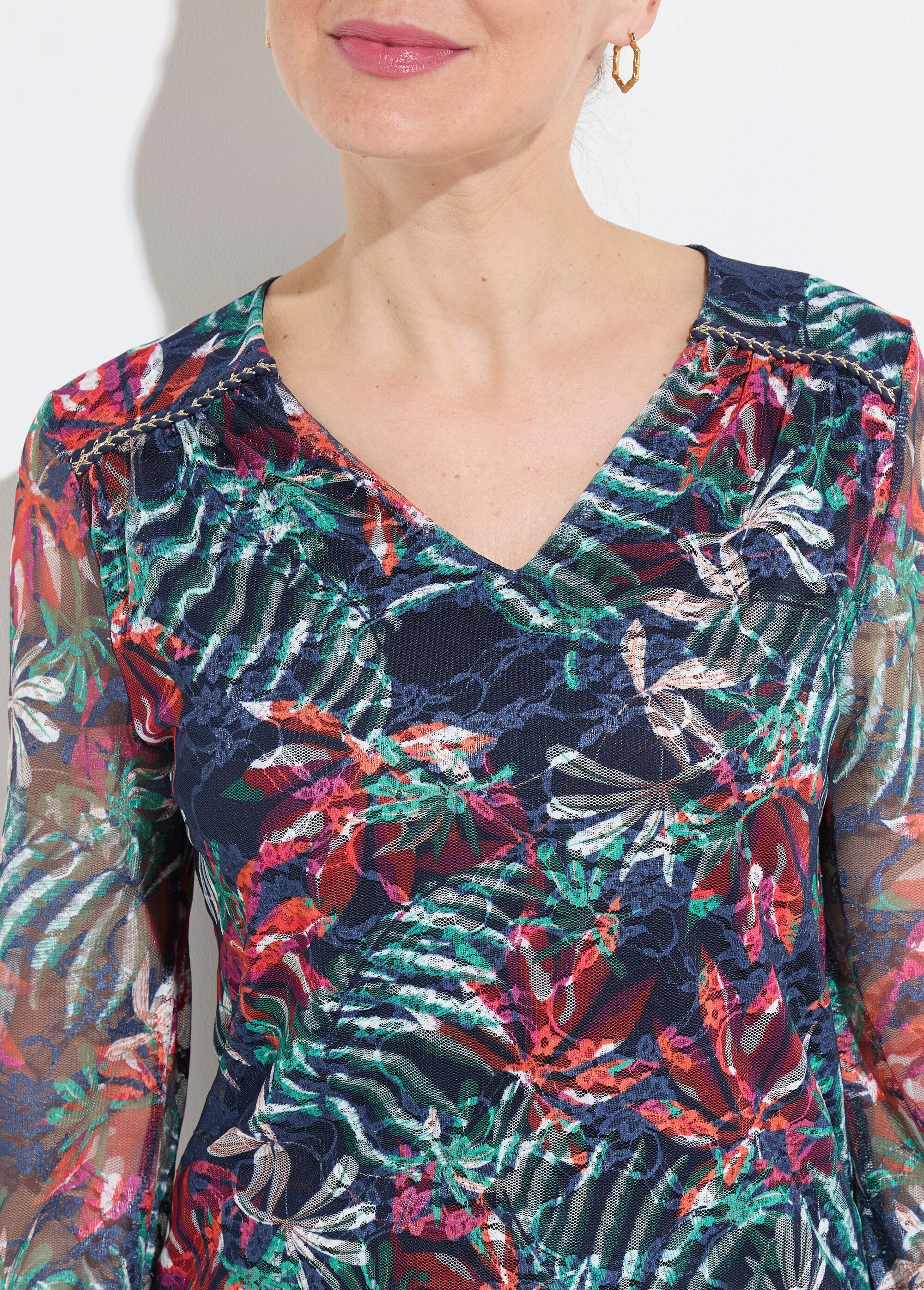 Maglietta_con_scollo_a_V_in_pizzo_stampato_Marine_et_orange_DE1_slim