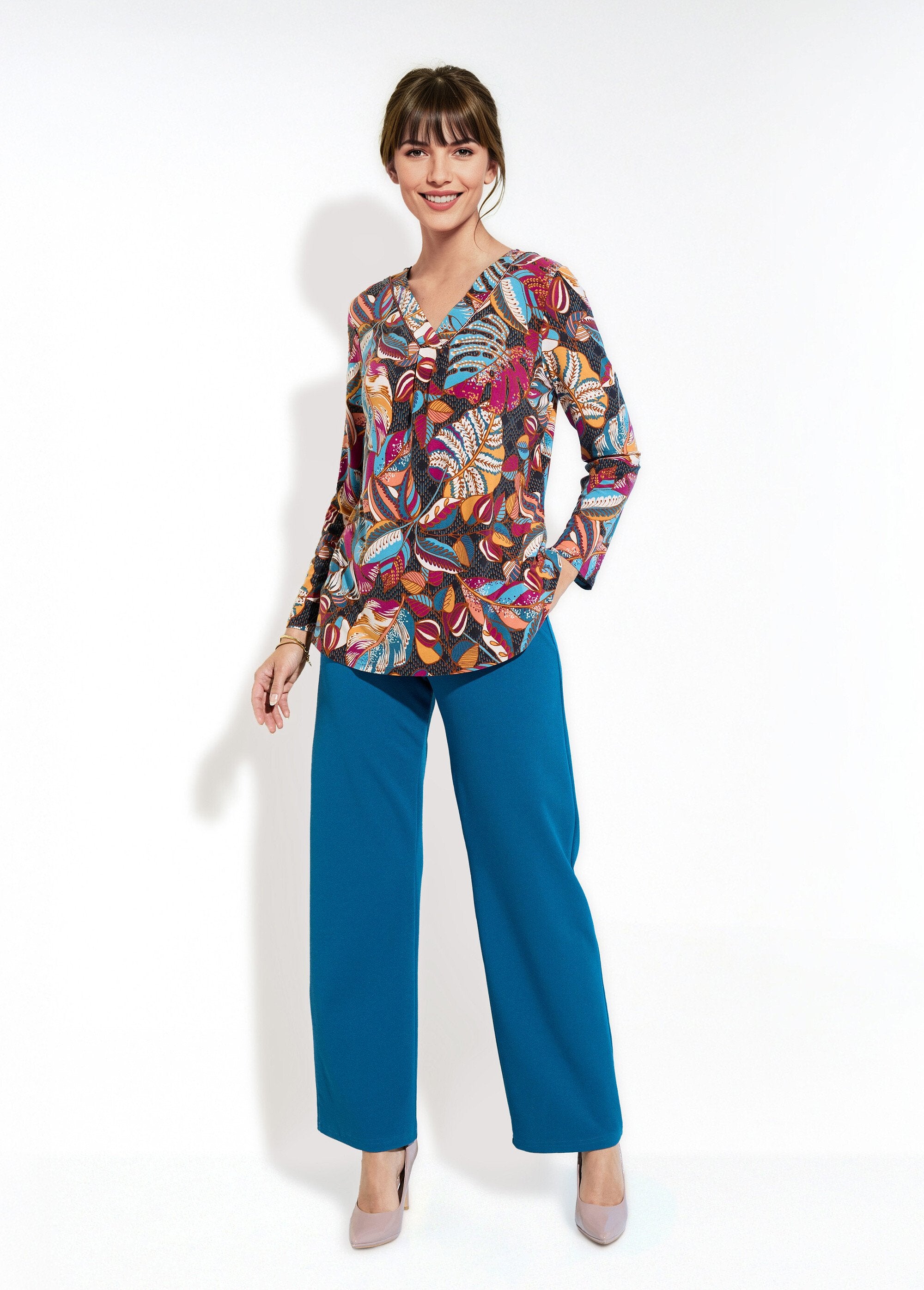 T-shirt_stampata_con_scollo_a_V_e_maniche_lunghe_Groseille_et_bleu_SF1_slim