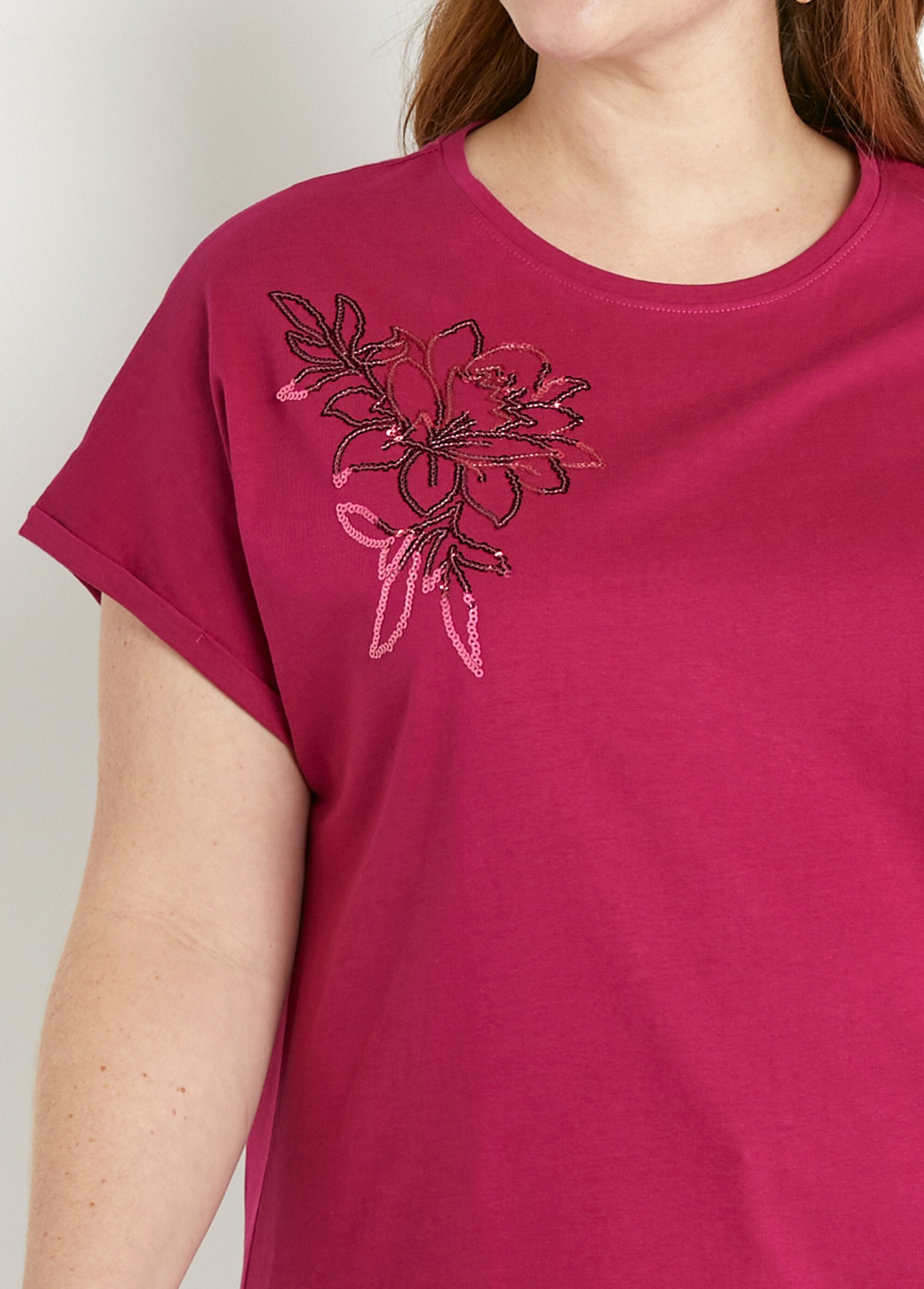 T-shirt_in_cotone_tinta_unita_con_paillettes,_maniche_corte_Cassis_DE1_curvy
