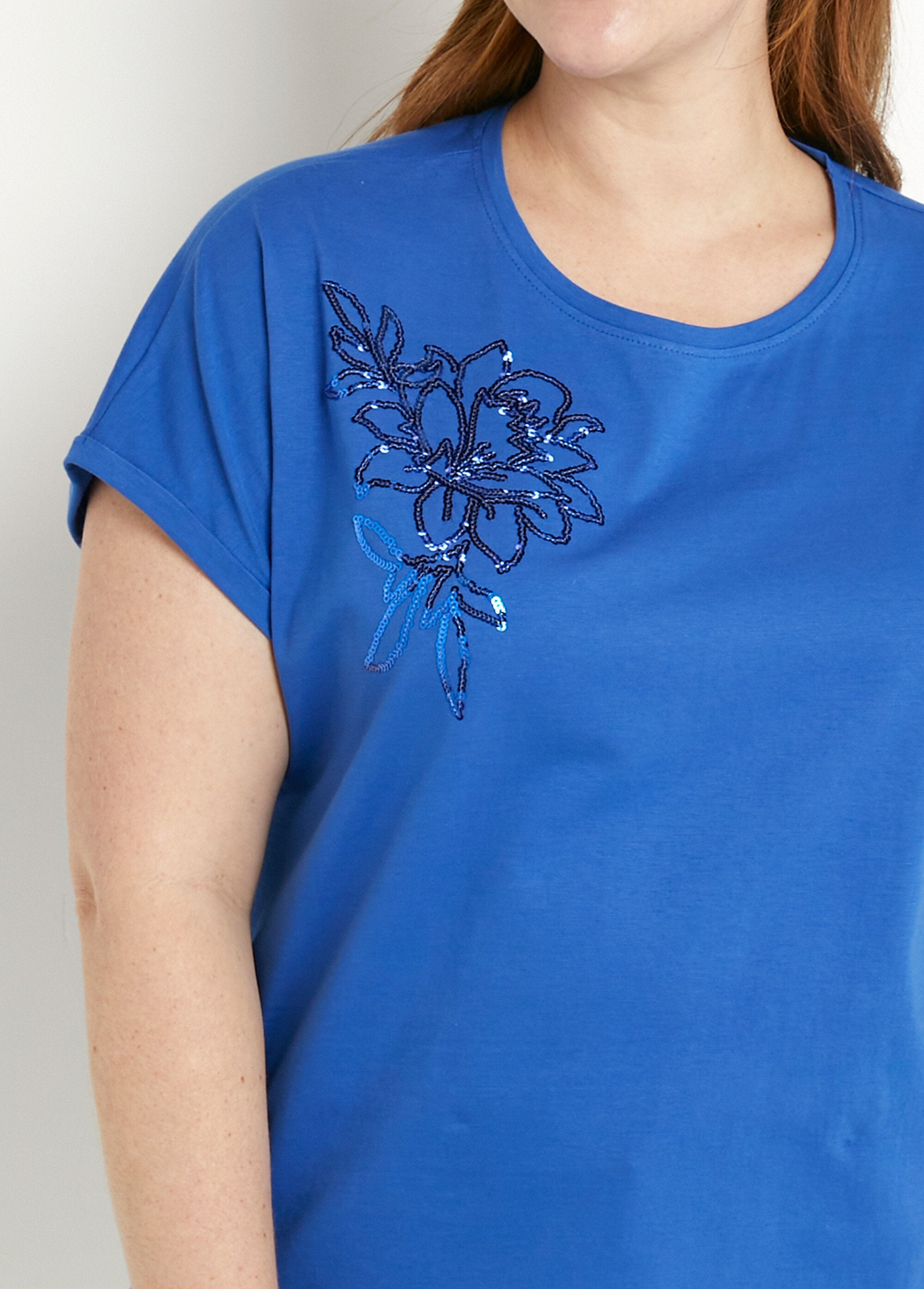 T-shirt_in_cotone_tinta_unita_con_paillettes,_maniche_corte_Bleu_dur_DE1_curvy