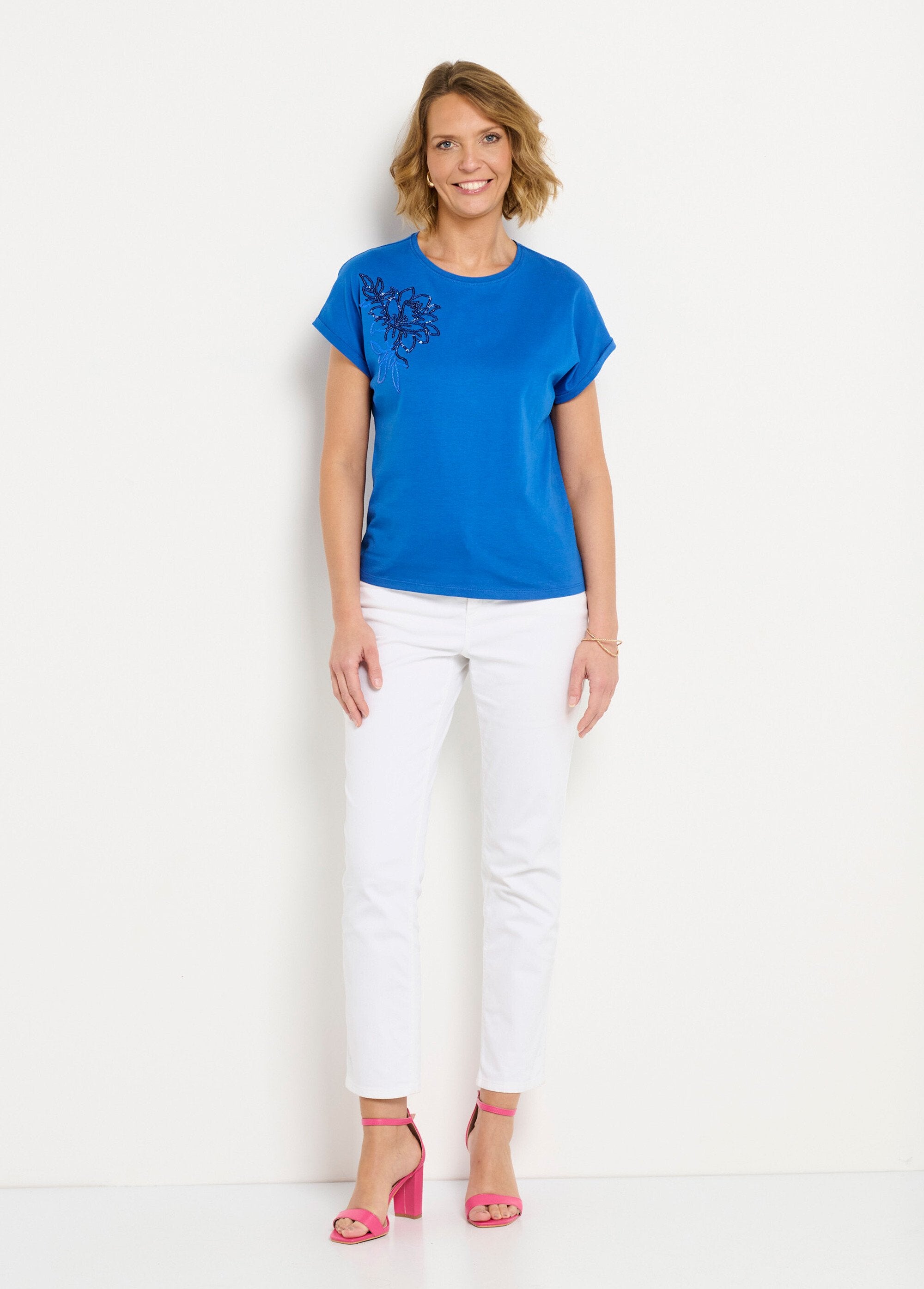 T-shirt_in_cotone_tinta_unita_con_paillettes,_maniche_corte_Bleu_dur_SF1_slim