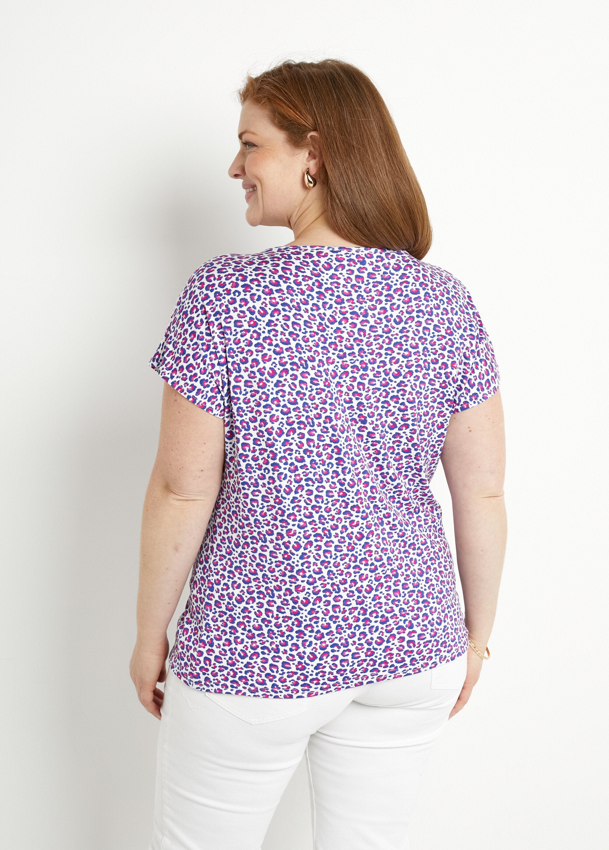 T-shirt_corta_in_pizzo_elasticizzato_Fond_ecru_DO1_curvy
