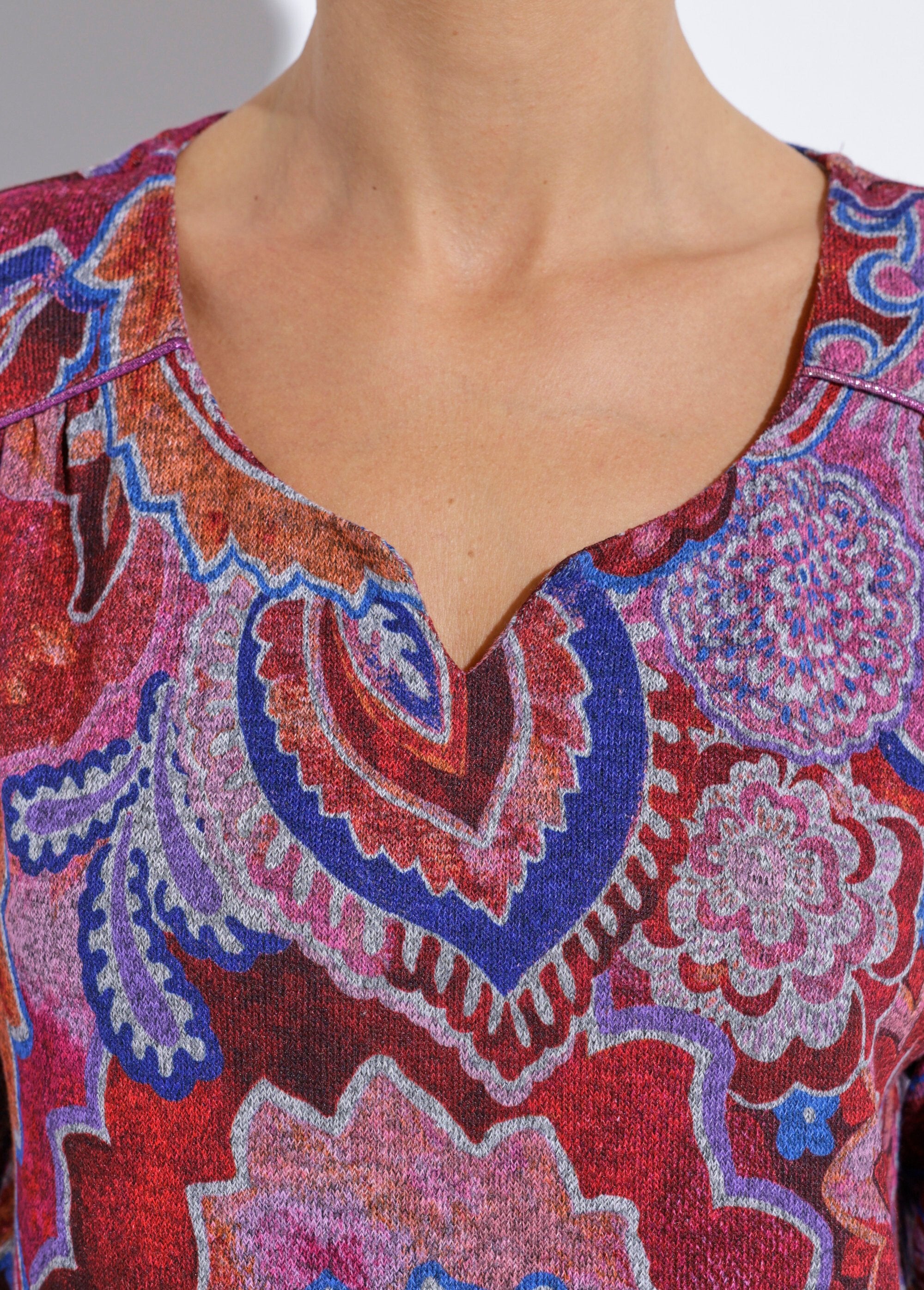 T-shirt_a_maniche_corte_a_3/4_con_stampa_paisley_Imprime_rose_DE1_slim