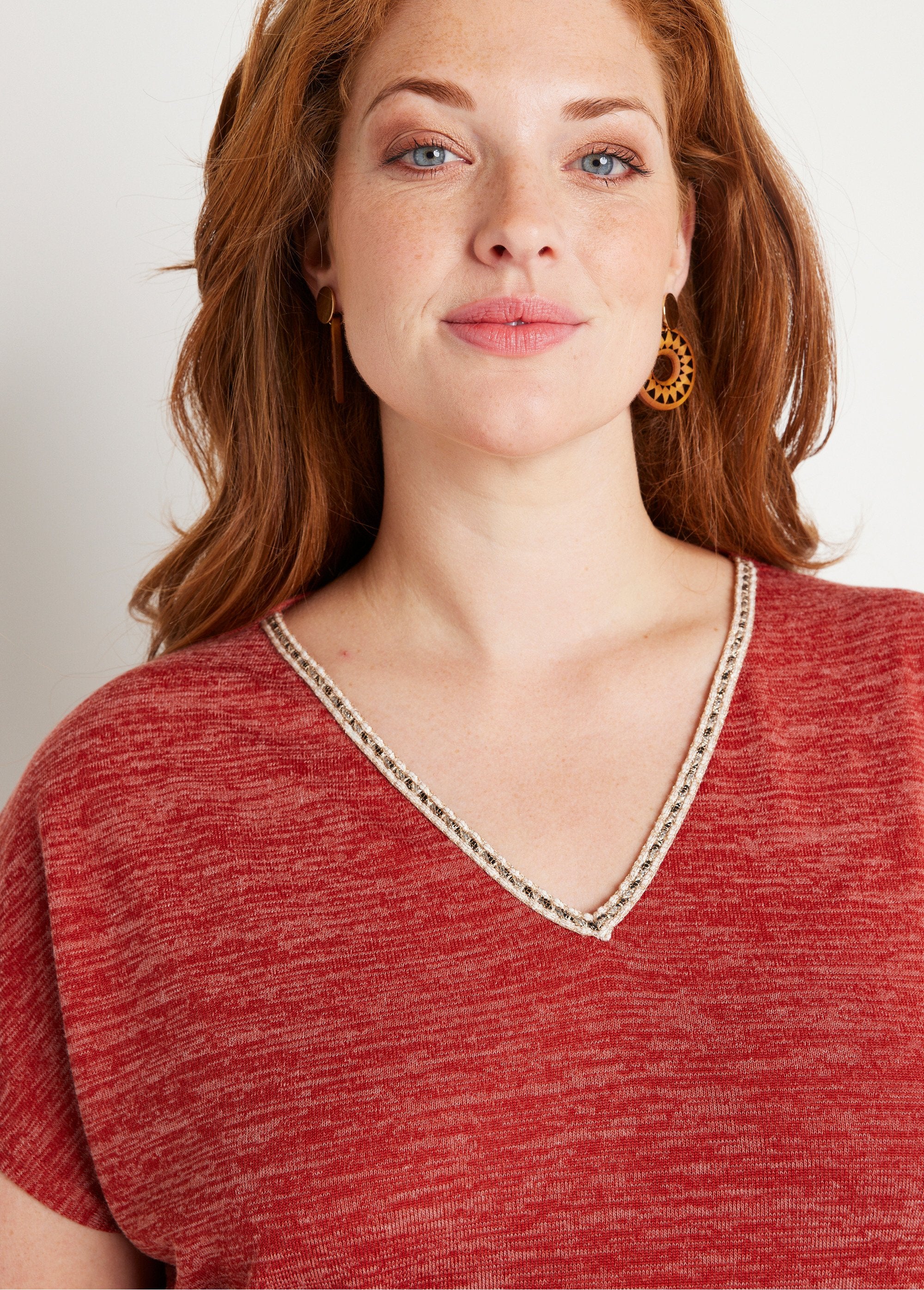 T-shirt_corta_a_tinta_unita_effetto_lino_Paprica_DE1_curvy