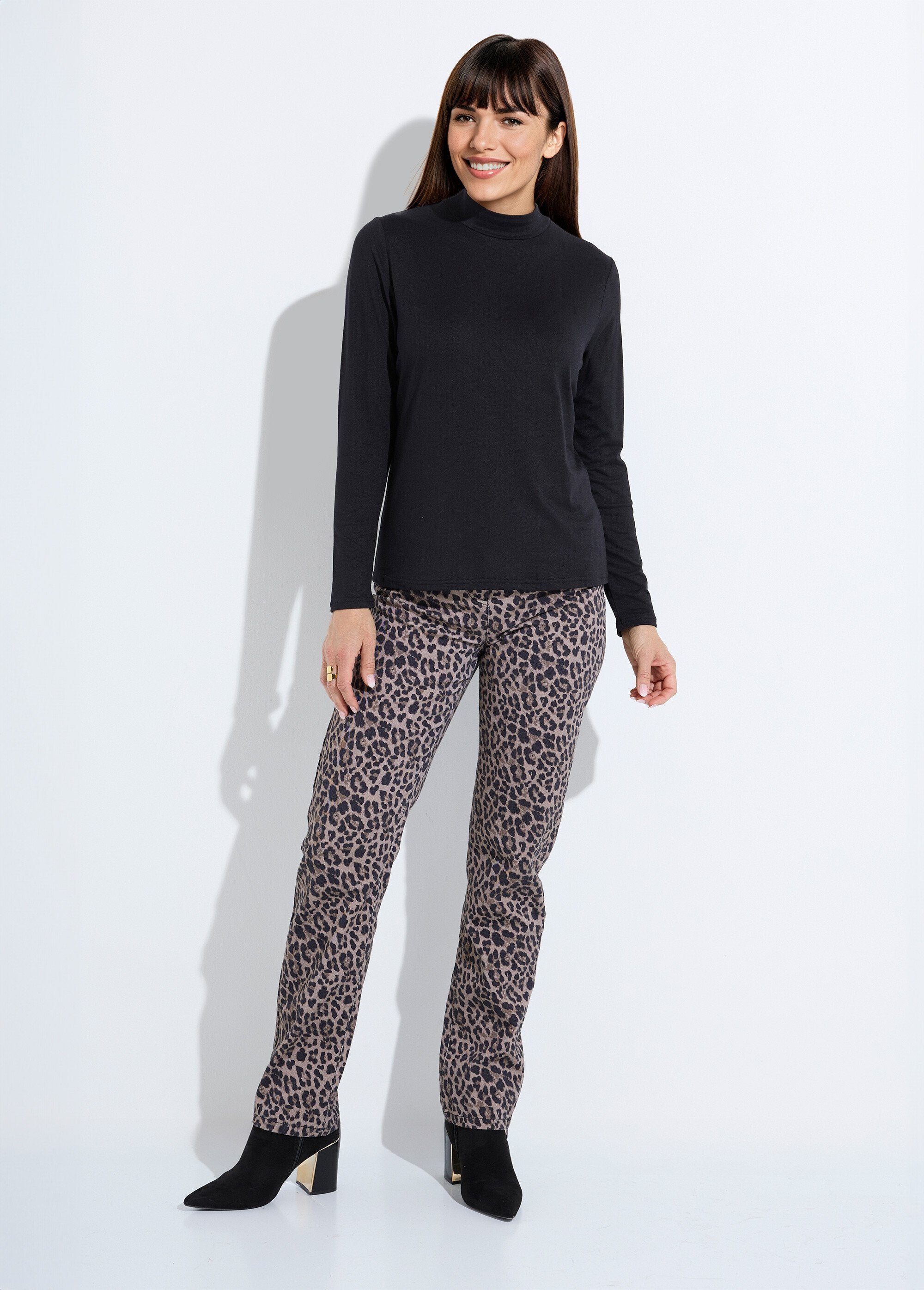 Morbida_T-shirt_con_collo_alto_e_maniche_lunghe_Noir_SF1_slim