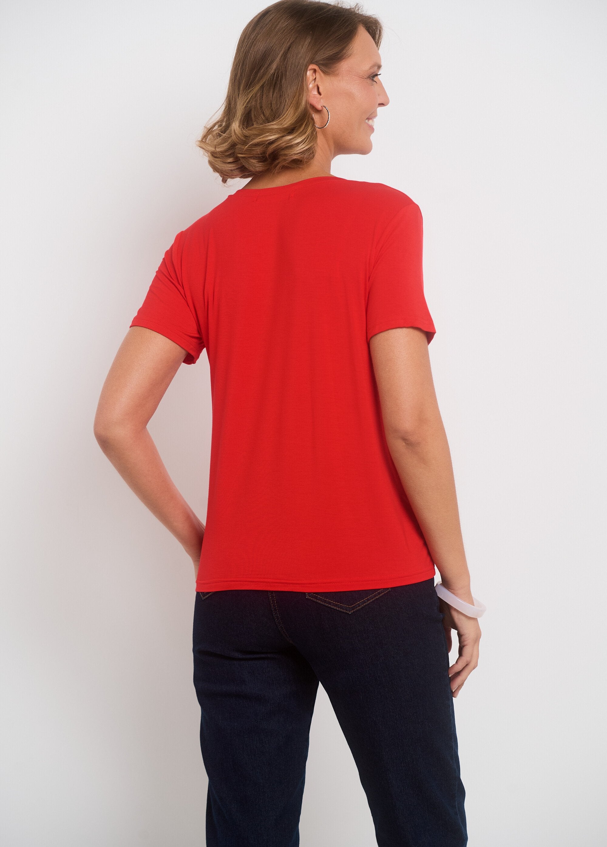 T-shirt_fluida_con_scollo_a_V_e_maniche_corte_Rouge_DO1_slim