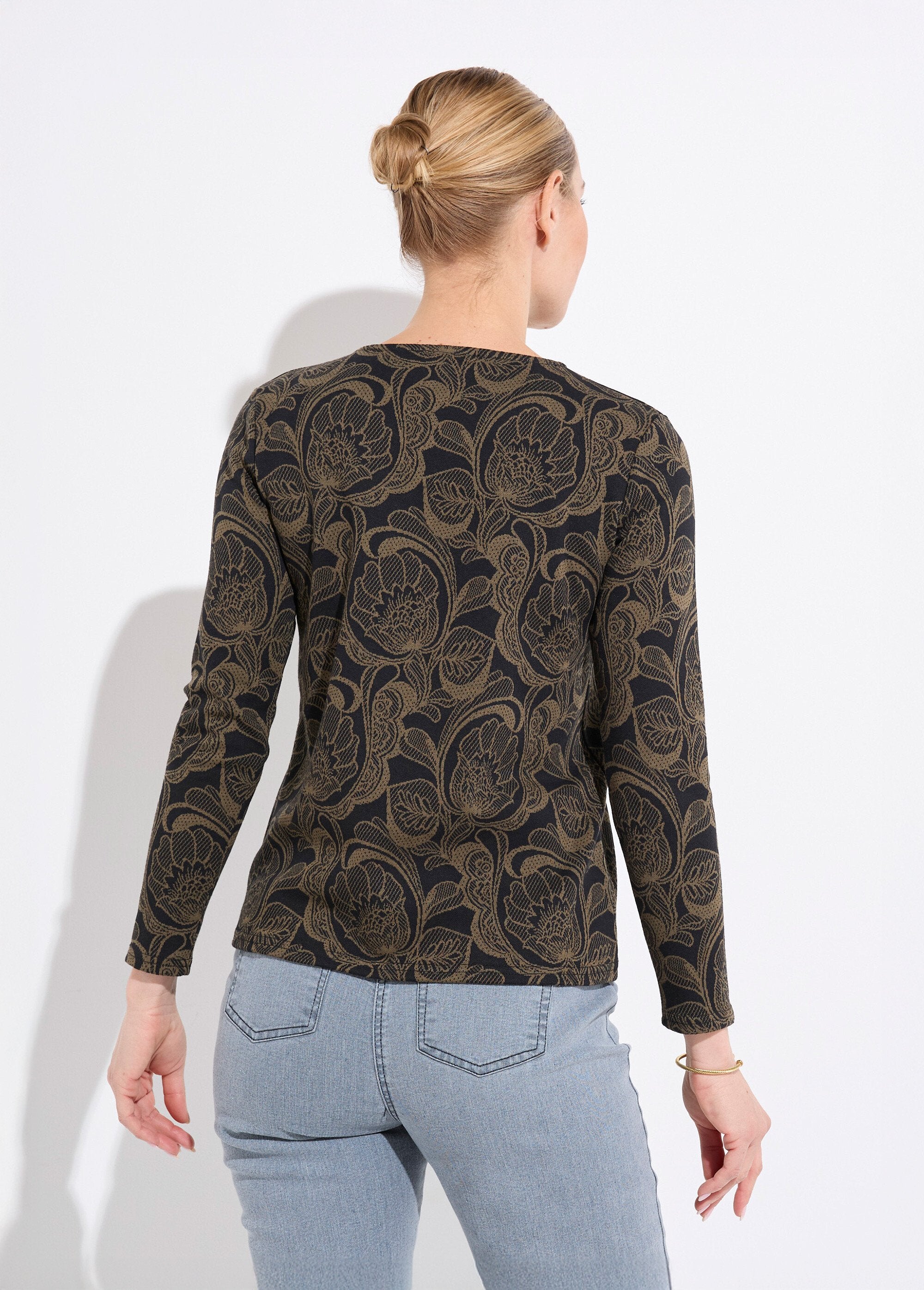 T-shirt_con_scollo_rotondo_in_jacquard_floreale_Noir_et_camel_DO1_slim