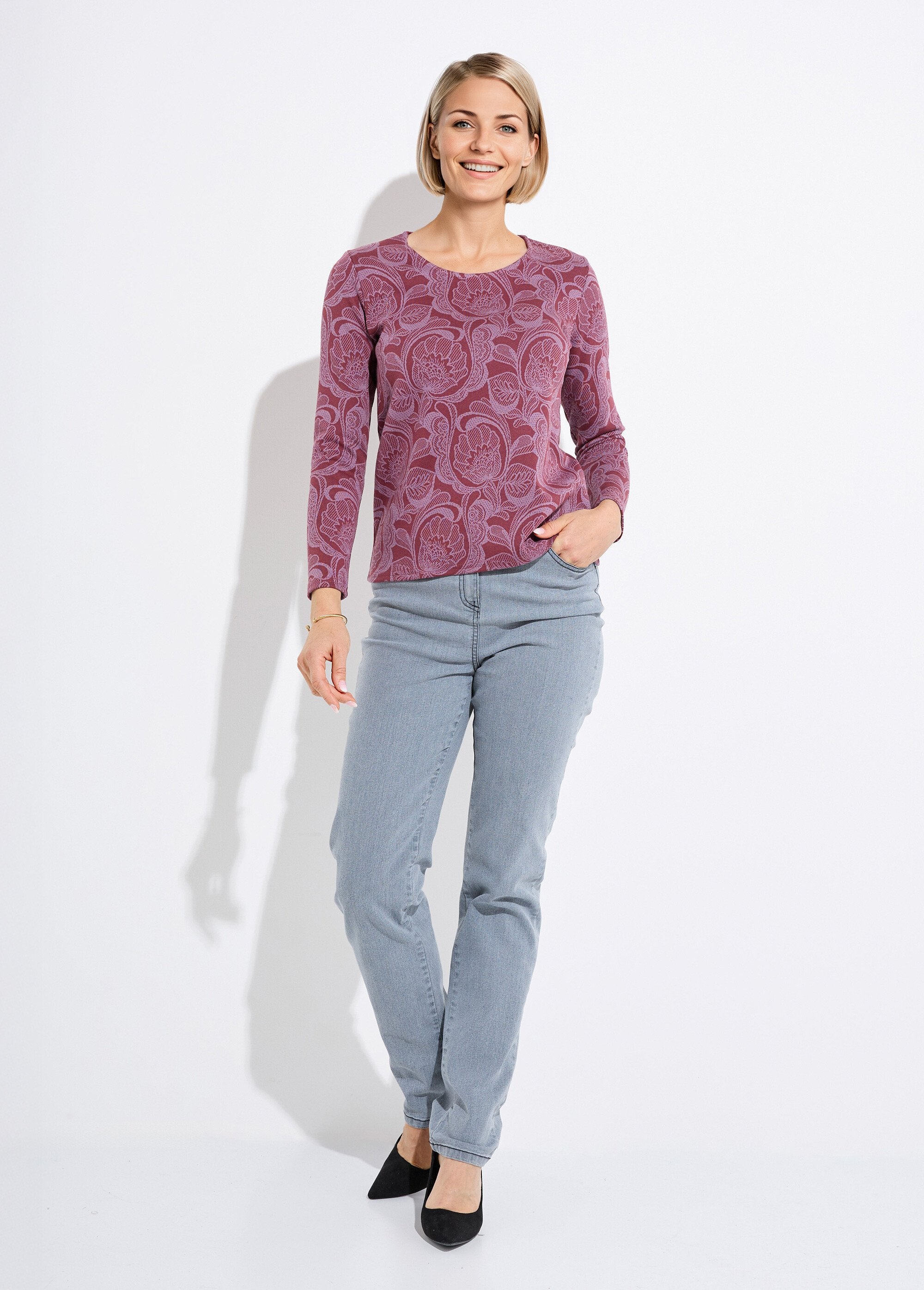 T-shirt_con_scollo_rotondo_in_jacquard_floreale_Bordeaux_et_rose_SF1_slim