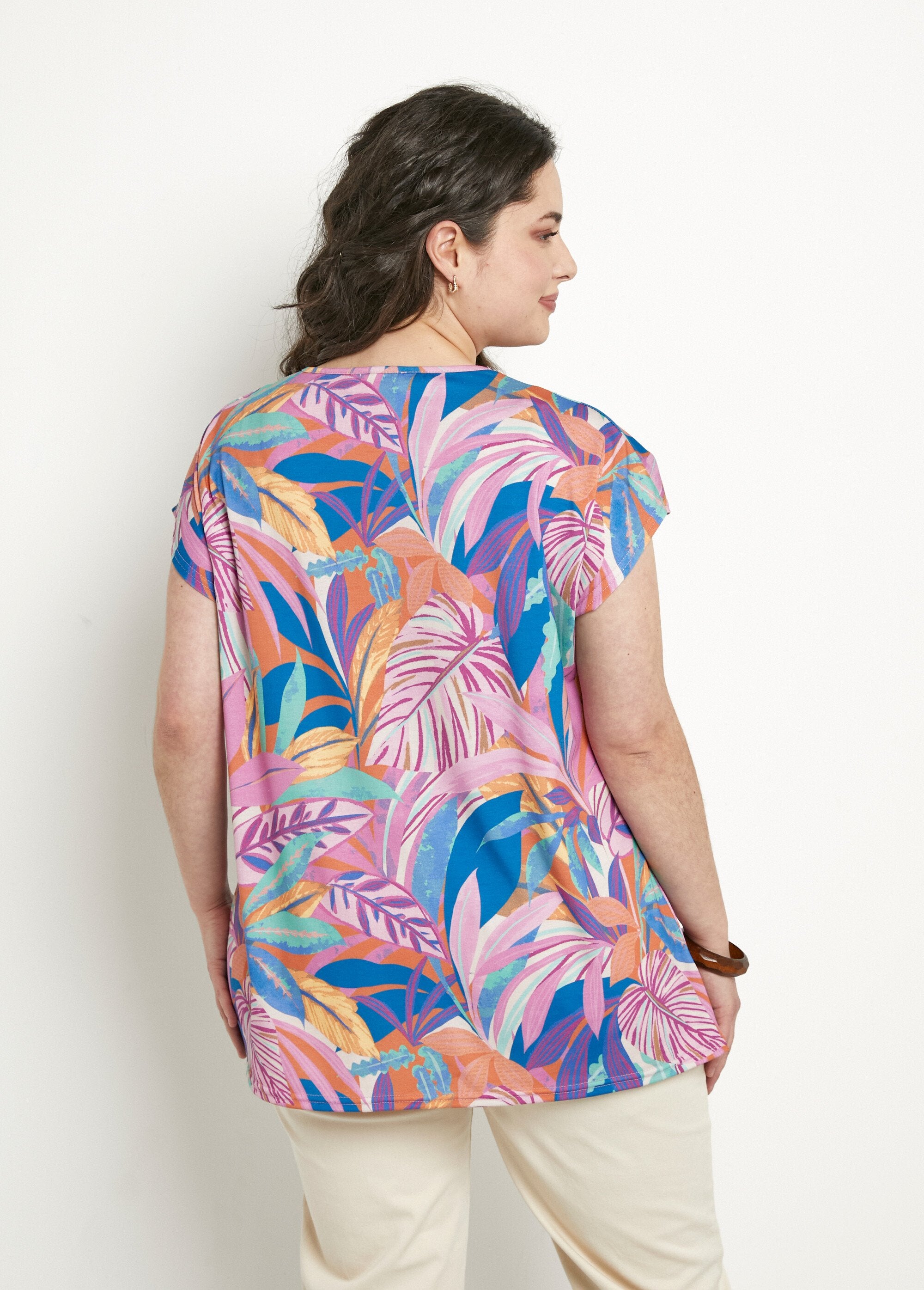 T-shirt_lunga,_ampia_e_con_maniche_corte_stampate_Rose_et_bleu_DO1_curvy