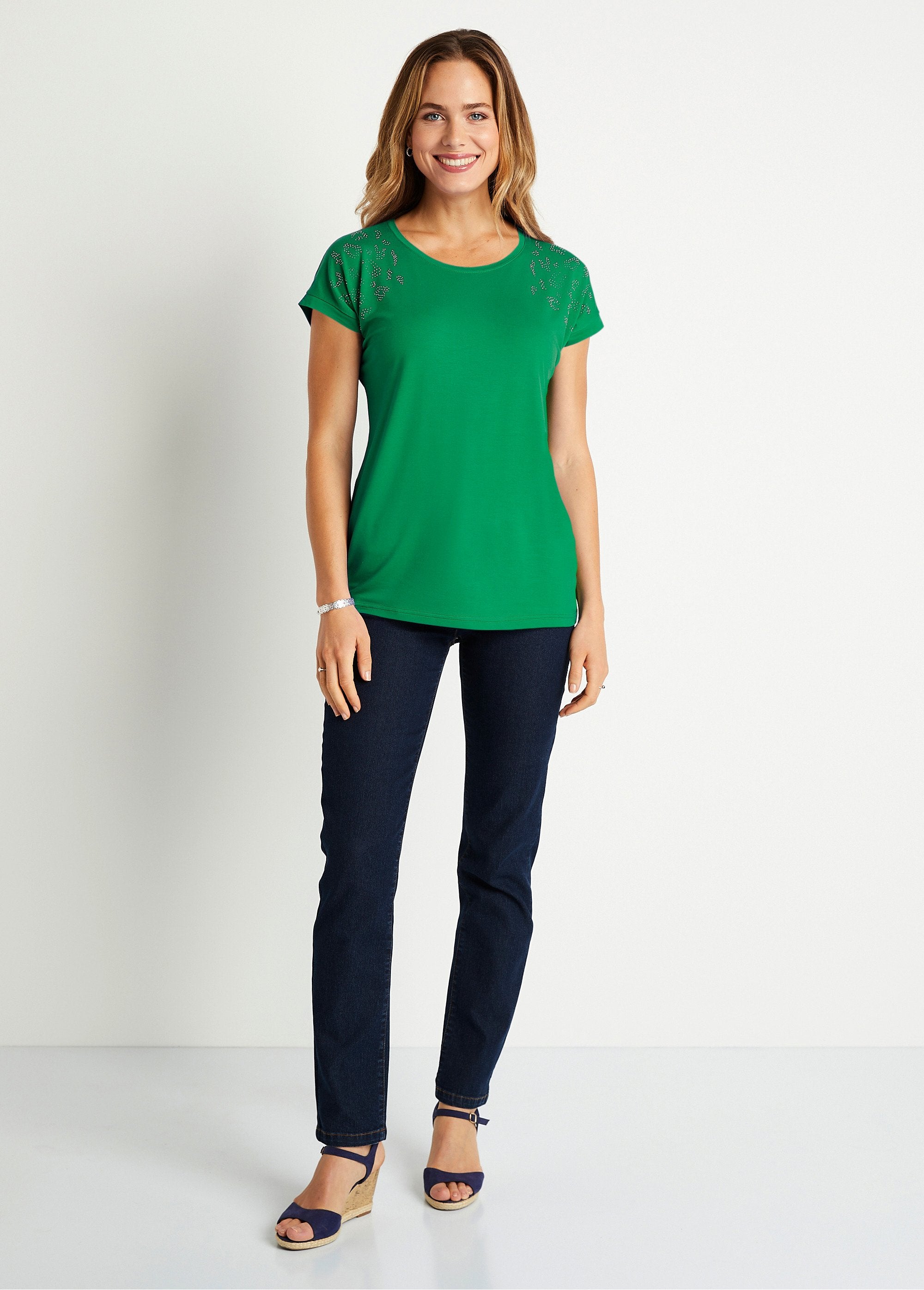 T-shirt_a_maniche_lunghe_in_tinta_unita_VERDE_SF1_slim