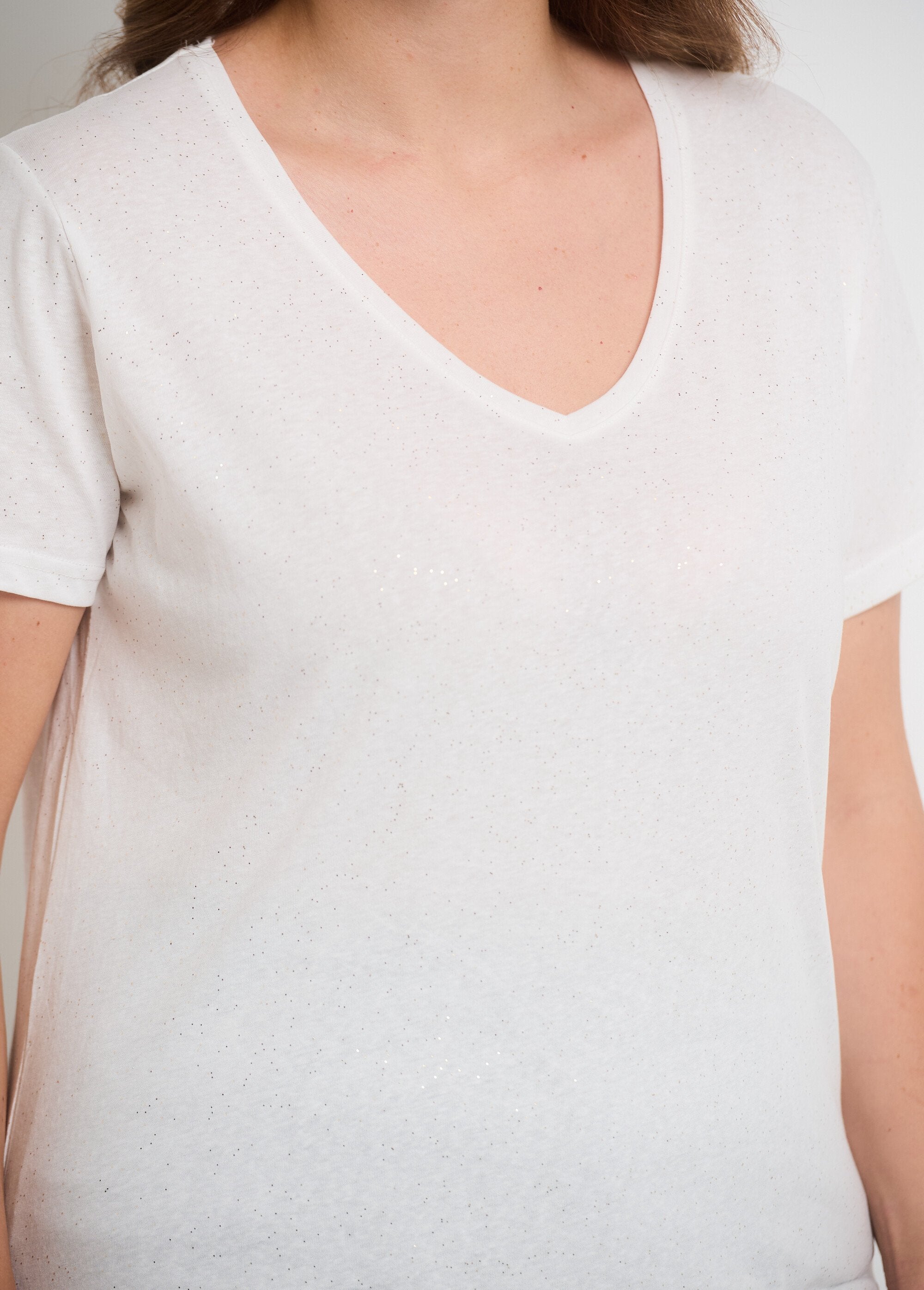 T-shirt_a_maniche_corte_in_rete_con_paillettes_Blanc_DE2_curvy