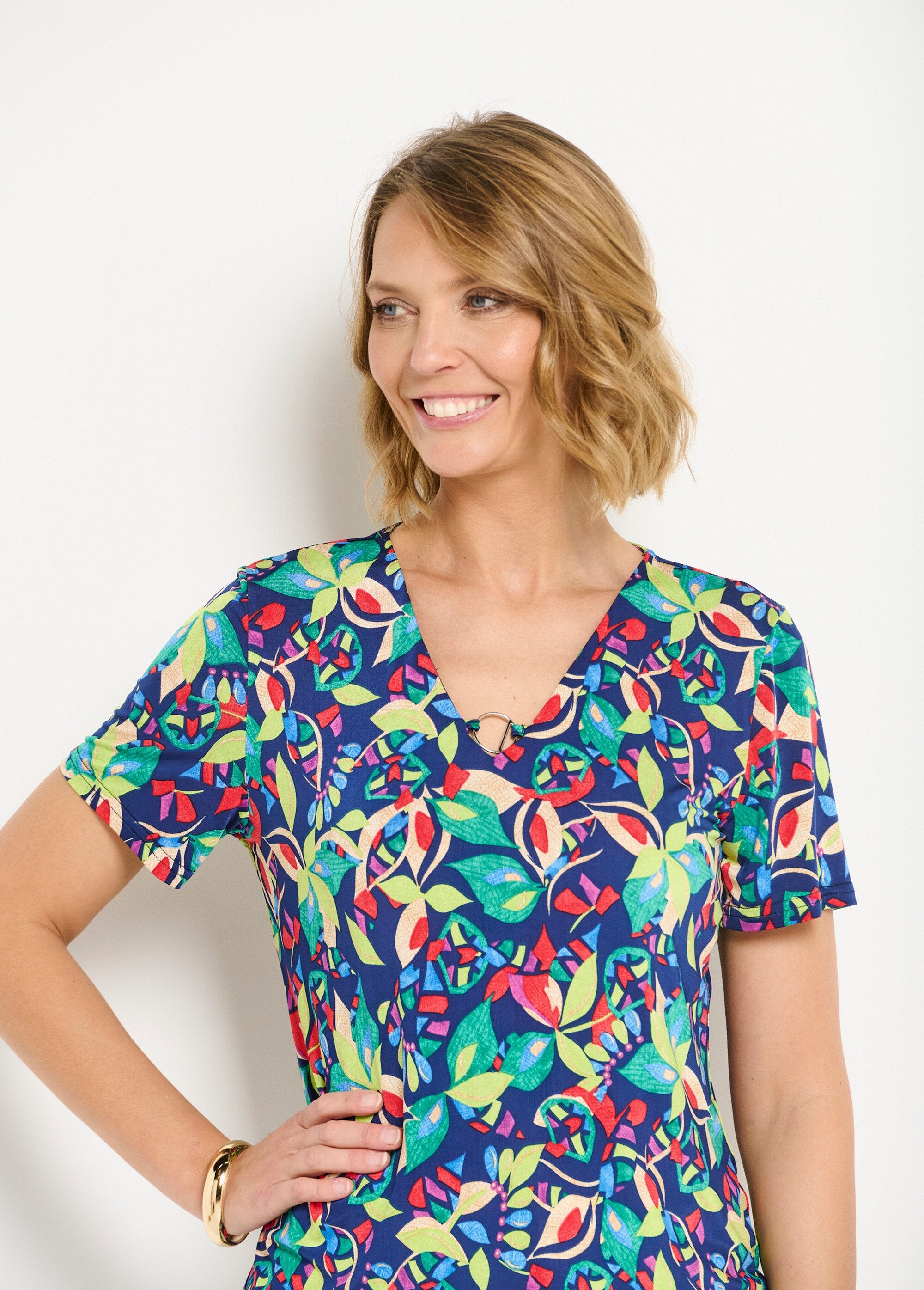 Maglietta_a_maniche_corte_a_tinta_unita_o_stampata_Marine_et_vert_DE2_slim