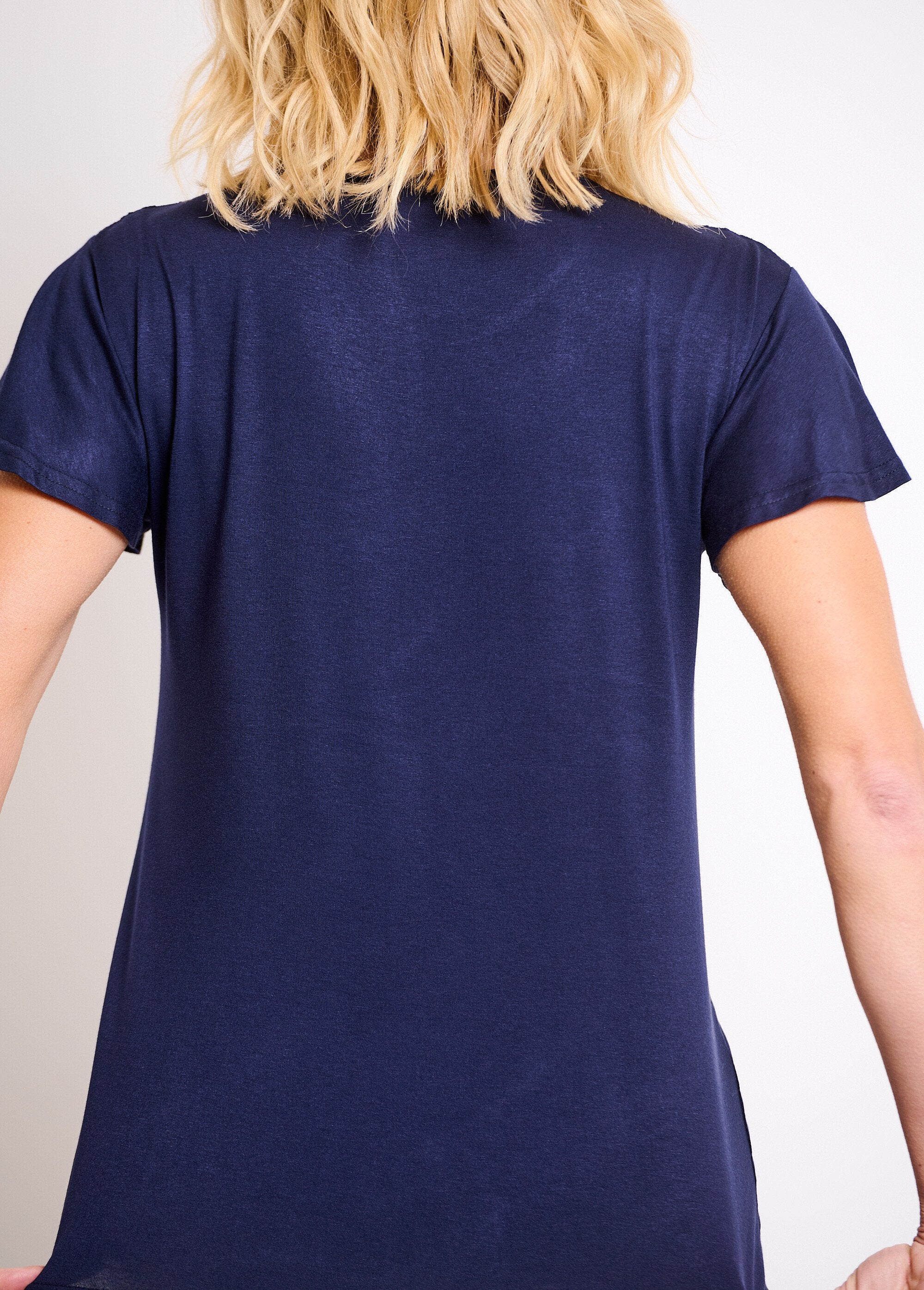 T-shirt_in_pizzo_a_maniche_corte_Marine_DO2_slim