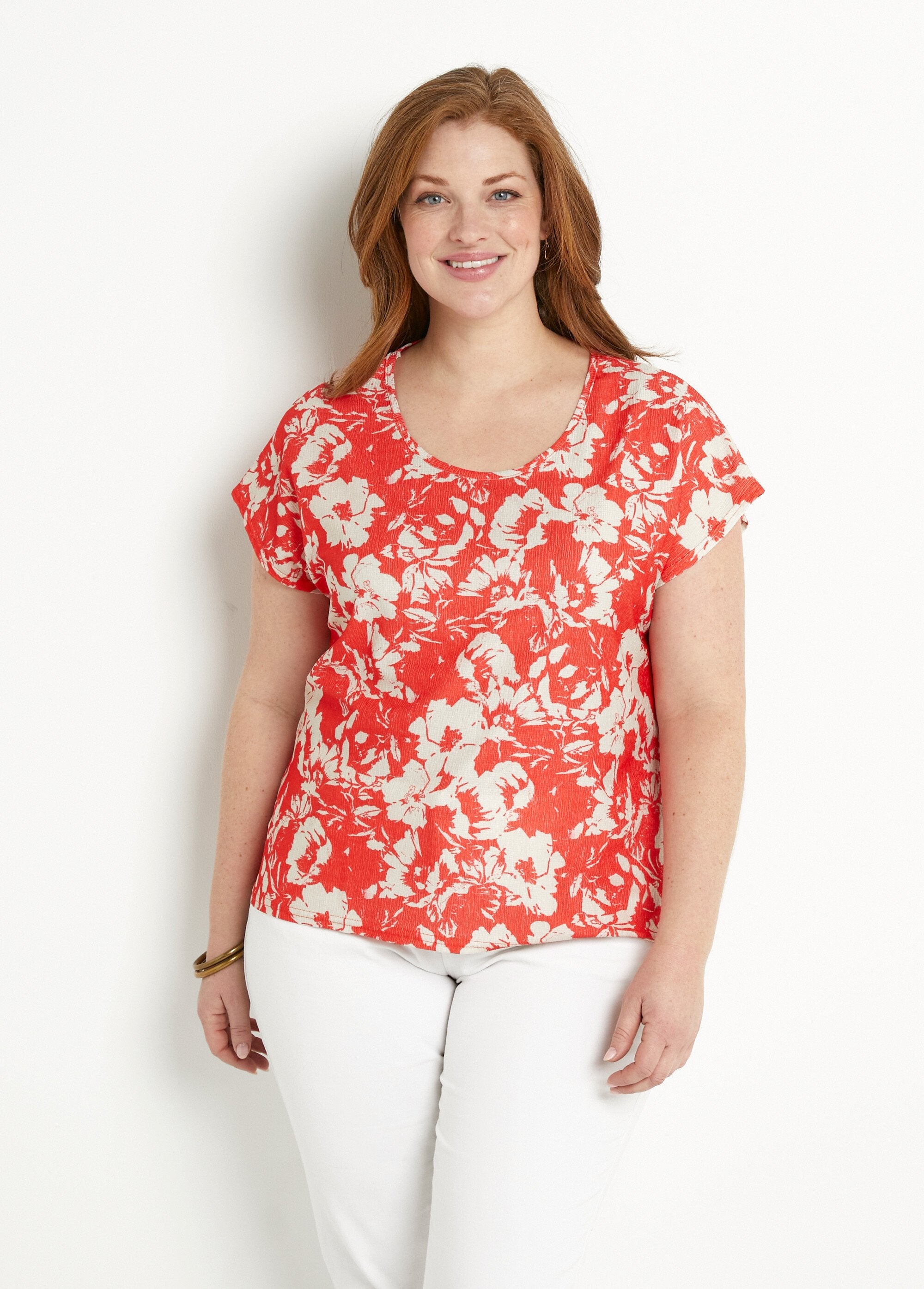 T-shirt_a_maniche_corte_a_tinta_unita_o_con_stampa_floreale_Rouge_et_beige_FA1_curvy