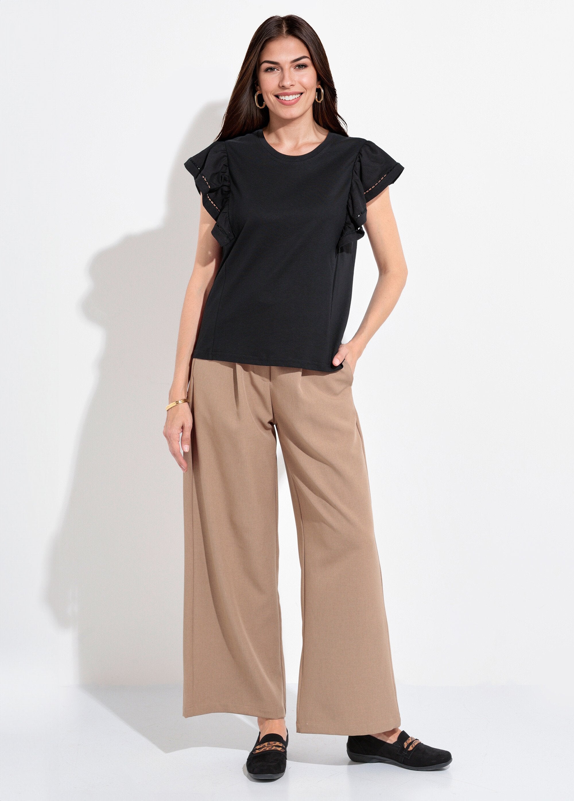 T-shirt_traforata_a_maniche_corte_con_ruches_Noir_SF1_slim