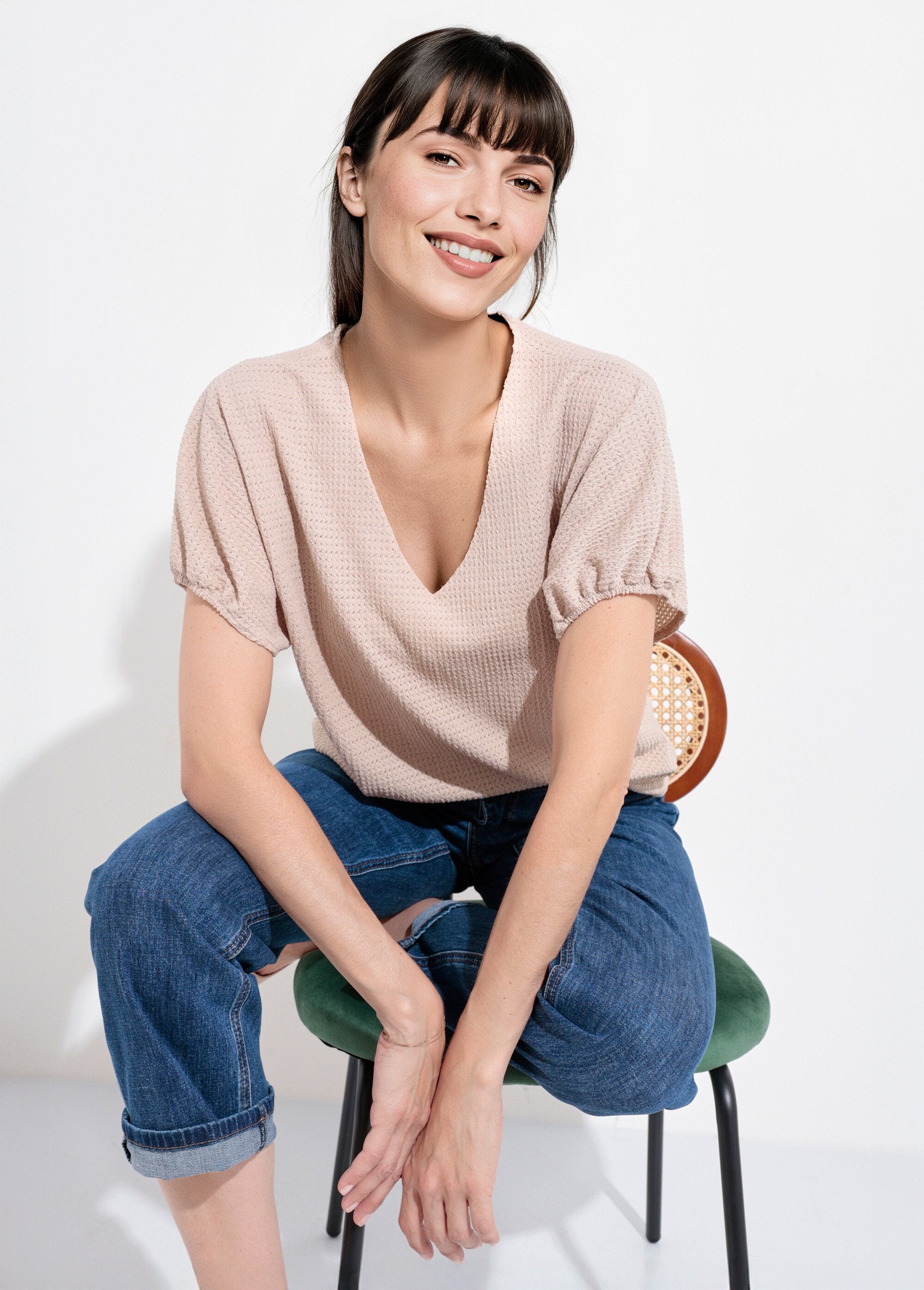 T-shirt_testurizzata_con_maniche_elasticizzate_Ficelle_SF1_slim