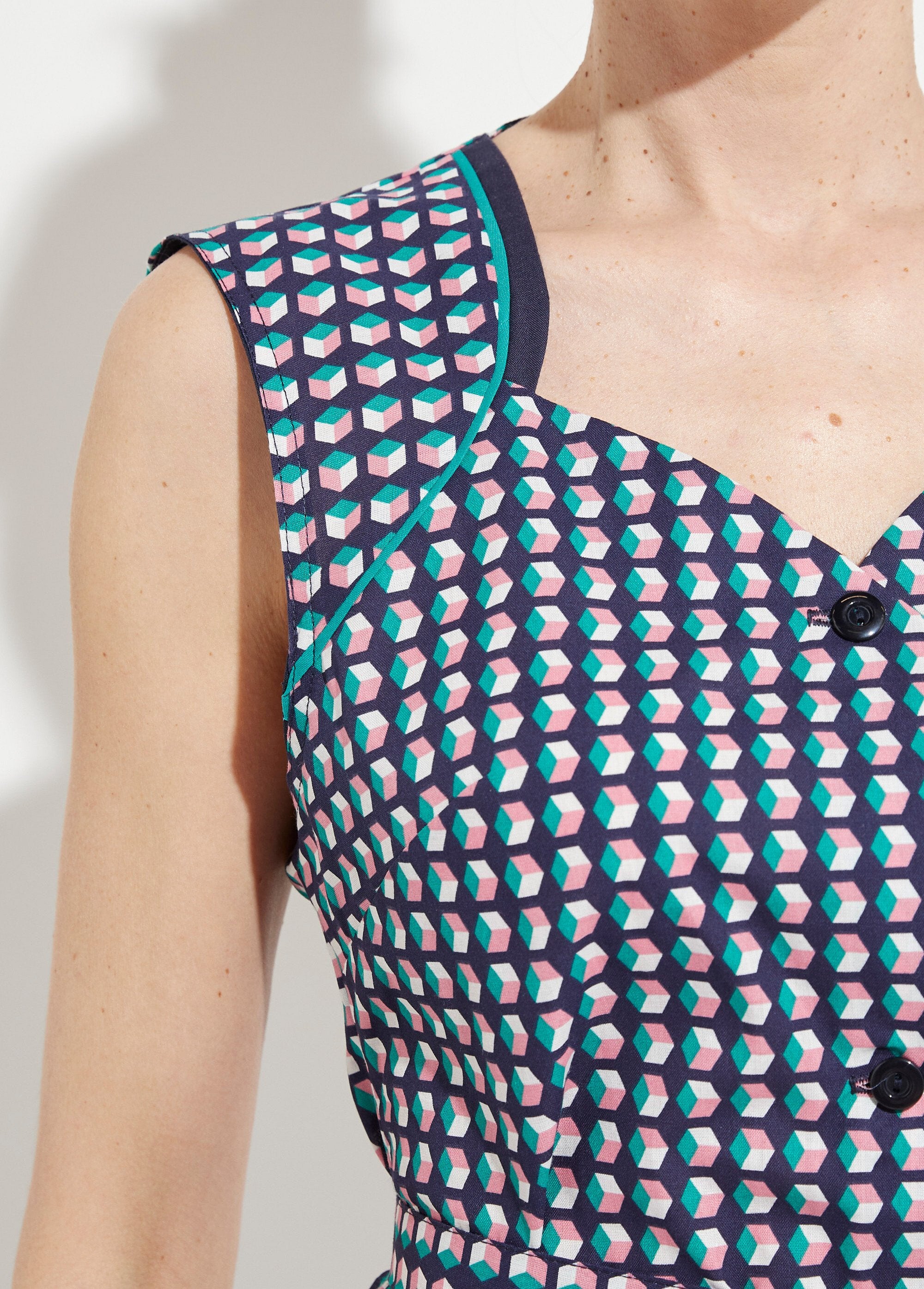 Grembiule_senza_maniche_e_senza_bottoni_con_stampa_grafica_Vert_DE3_slim