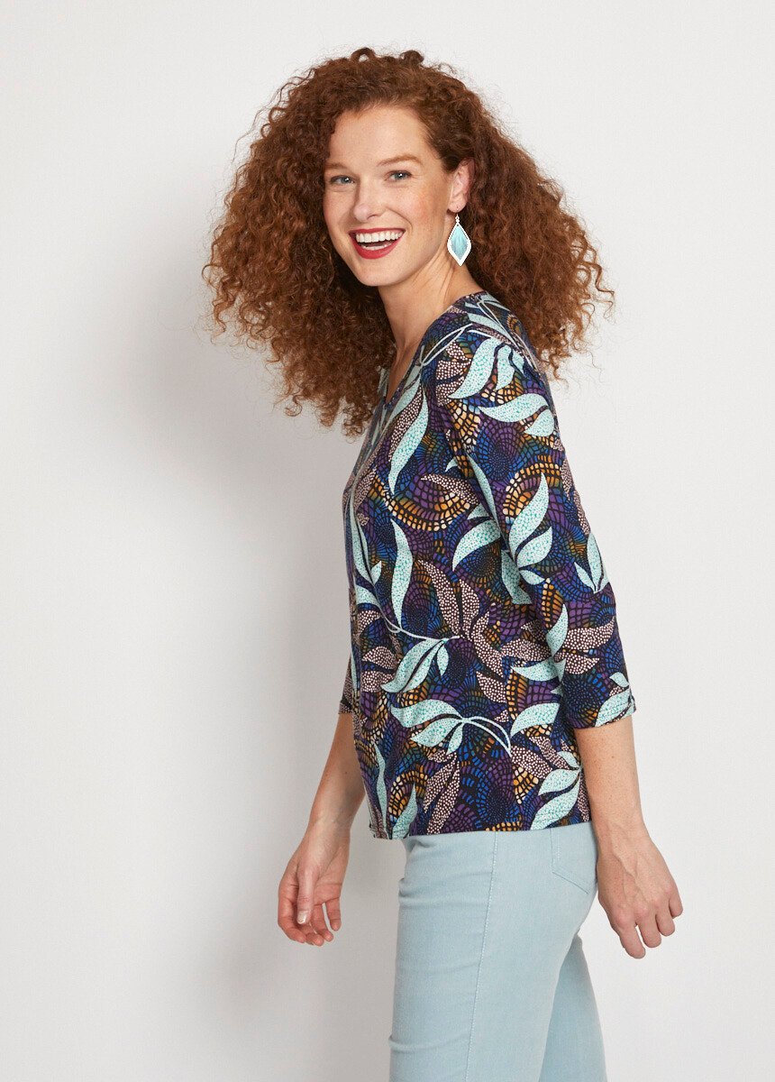 T-shirt_dritta_con_maniche_a_3/4_e_stampa_di_fogliame_Planimetria_DR1_slim