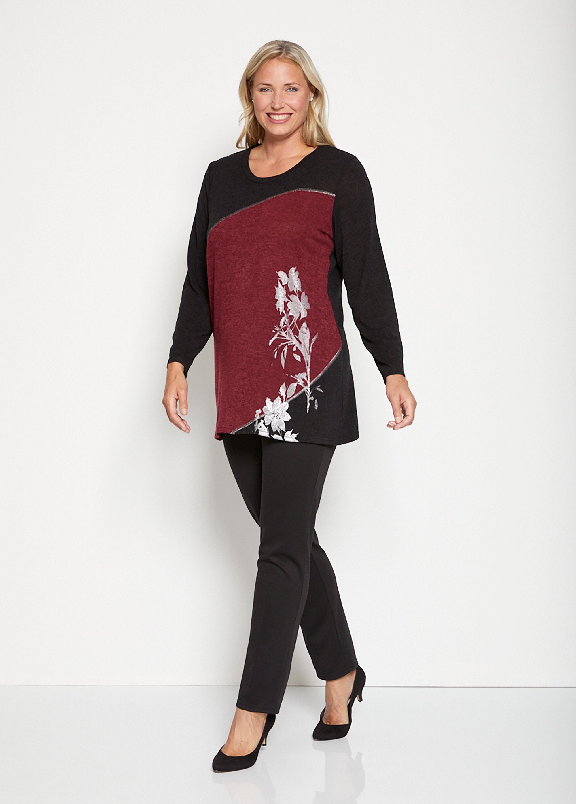 T-shirt_lunga_floreale_elasticizzata_Noir_et_bordeaux_SF1_curvy