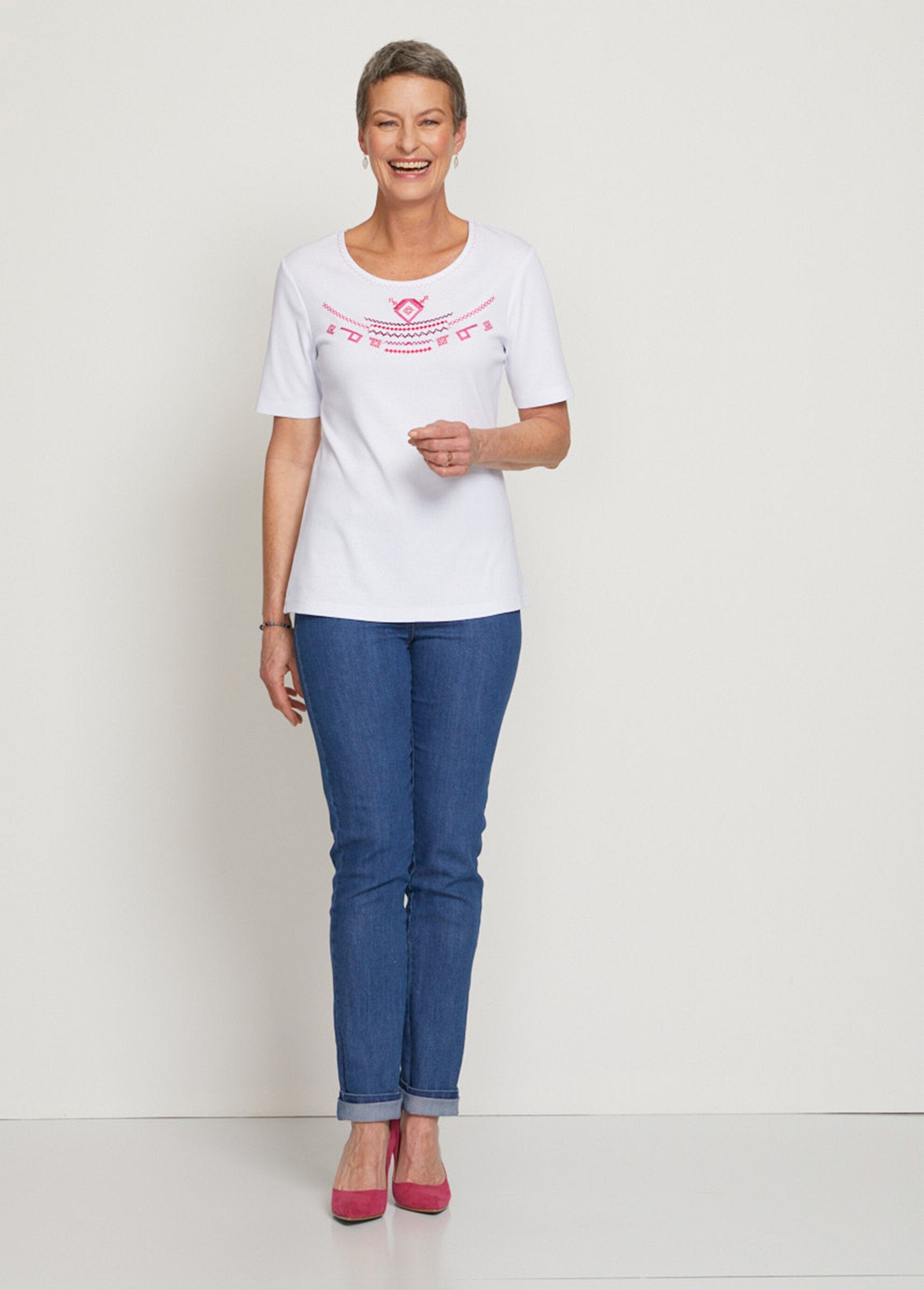 T-shirt_ricamata_in_jersey_di_puro_cotone_pettinato_Blanc_et_framboise_SF1_slim