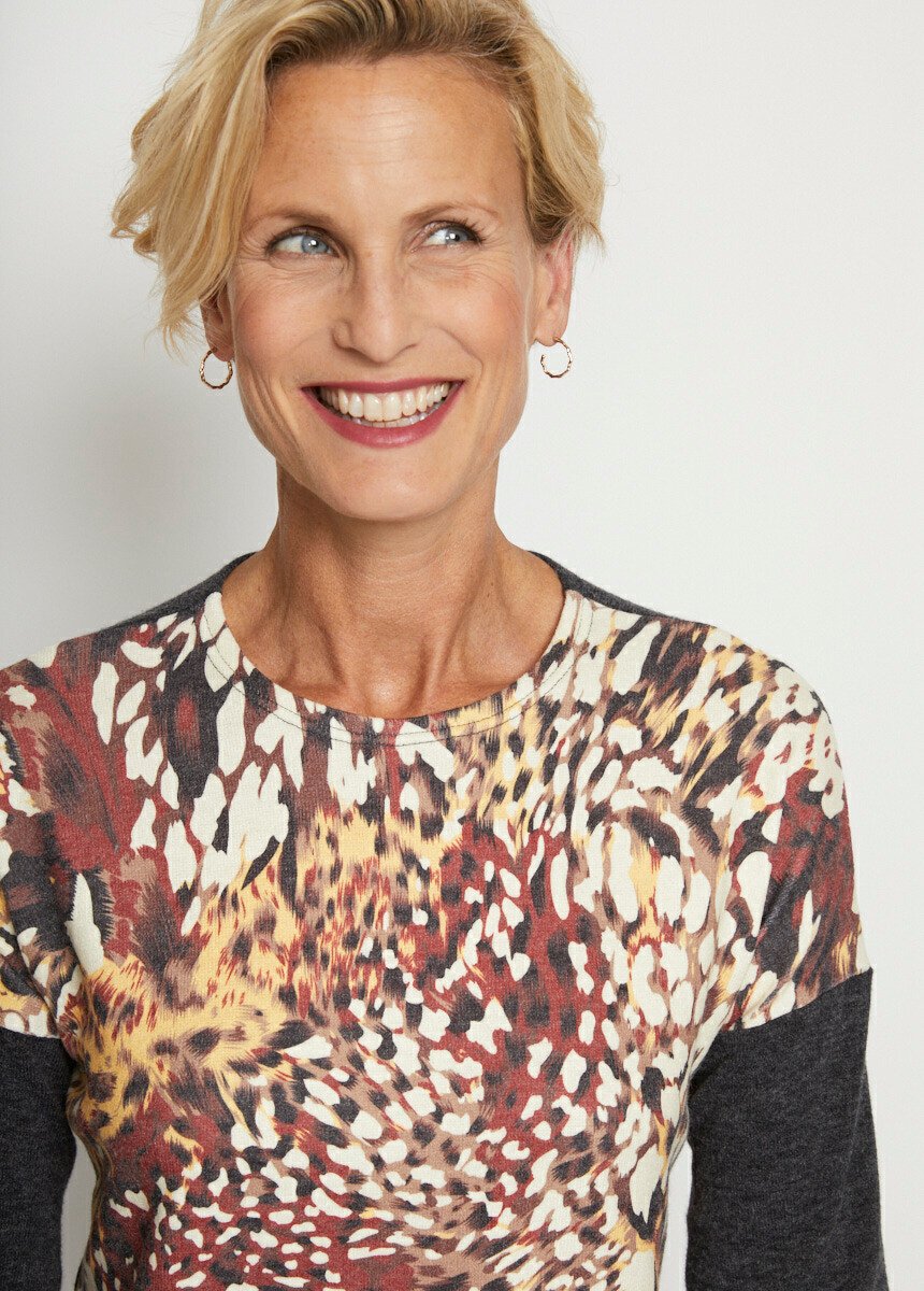 T-shirt_stampata_a_maniche_lunghe_Gris_et_miel_DE1_slim