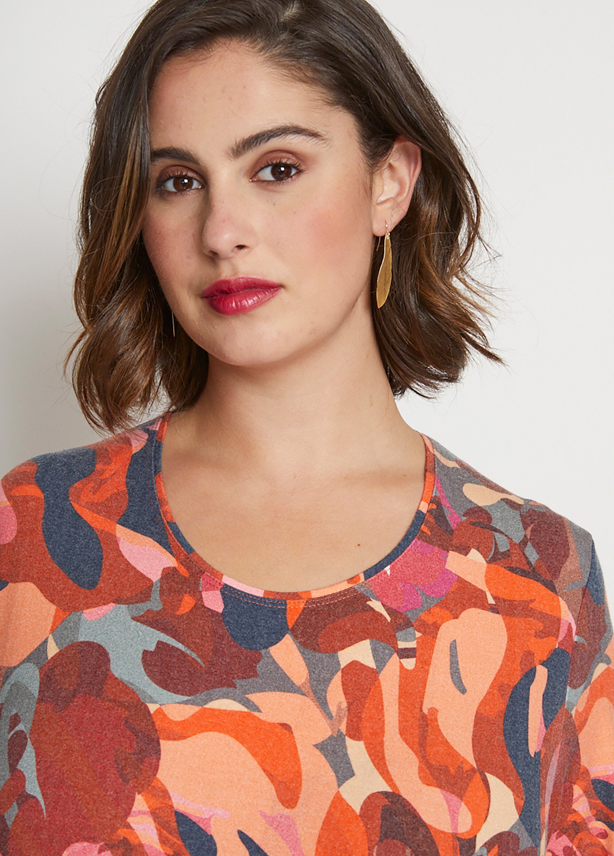 T-shirt_stampata_a_maniche_lunghe_Cassis_et_gris_DE1_curvy