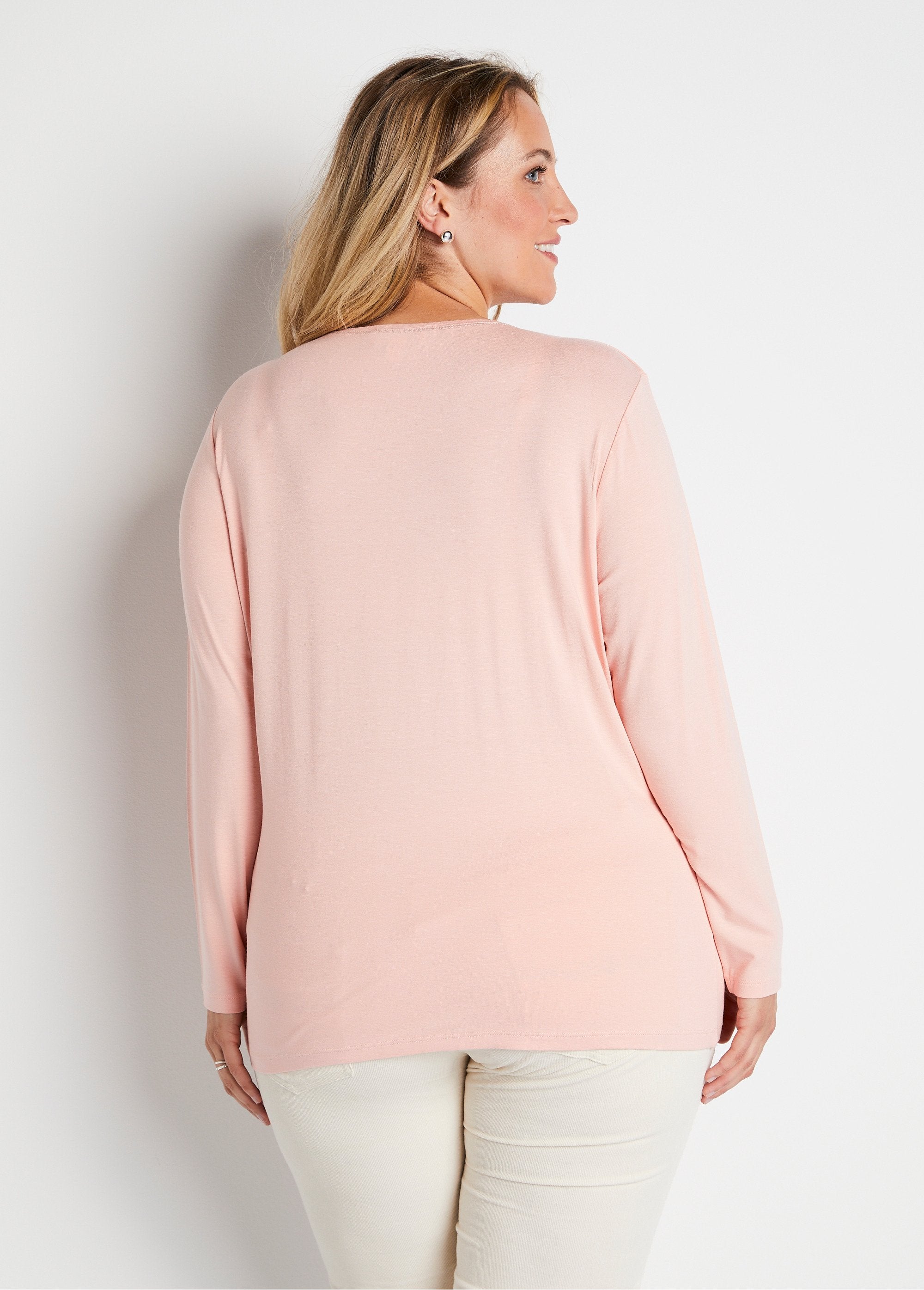 T-shirt_a_maniche_lunghe_in_maglia_fluida_ROSA_DO1_curvy