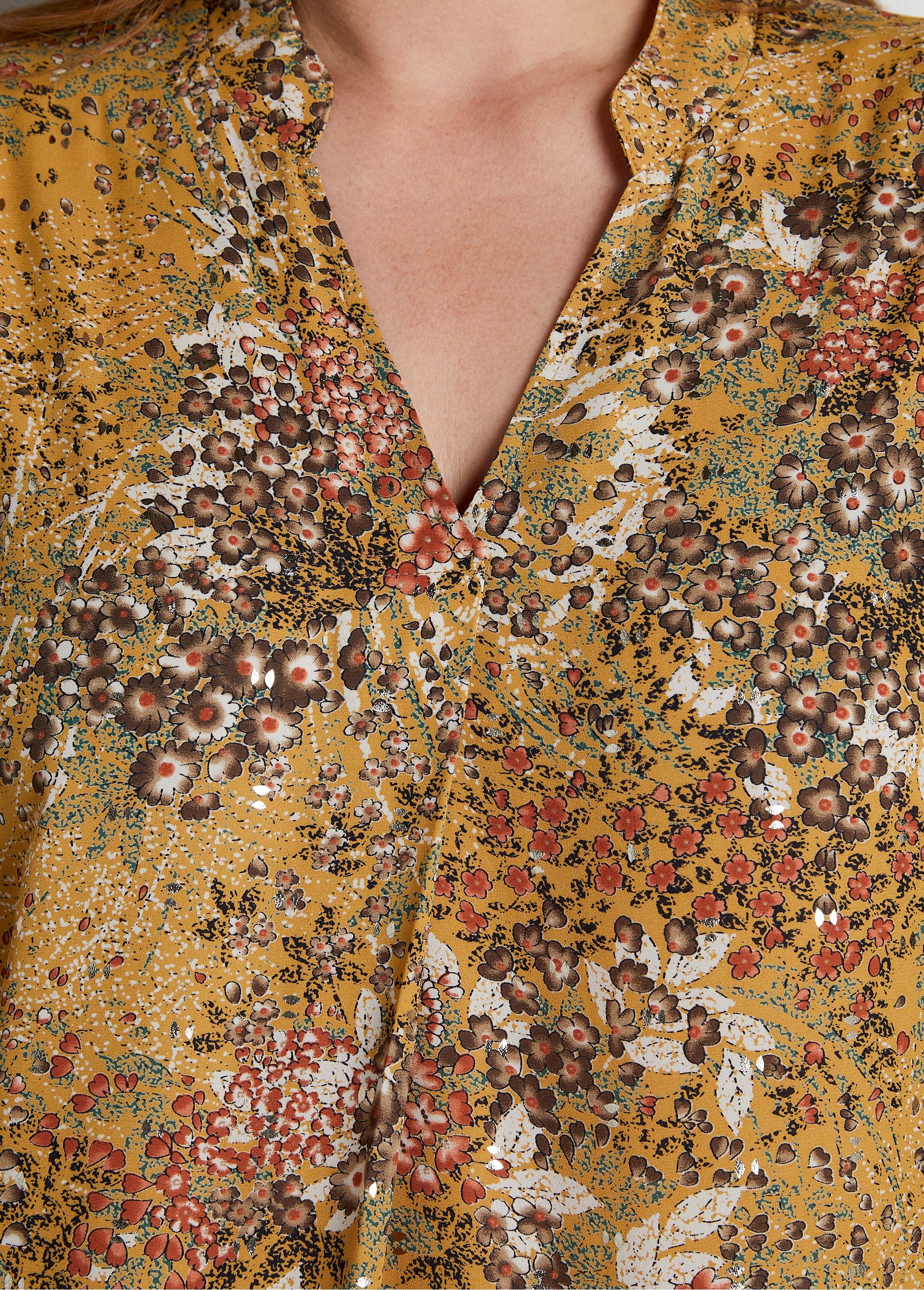 Tunica_stampata_dalla_vestibilità_ampia,_maniche_lunghe_Stampa_beige_DE2_curvy