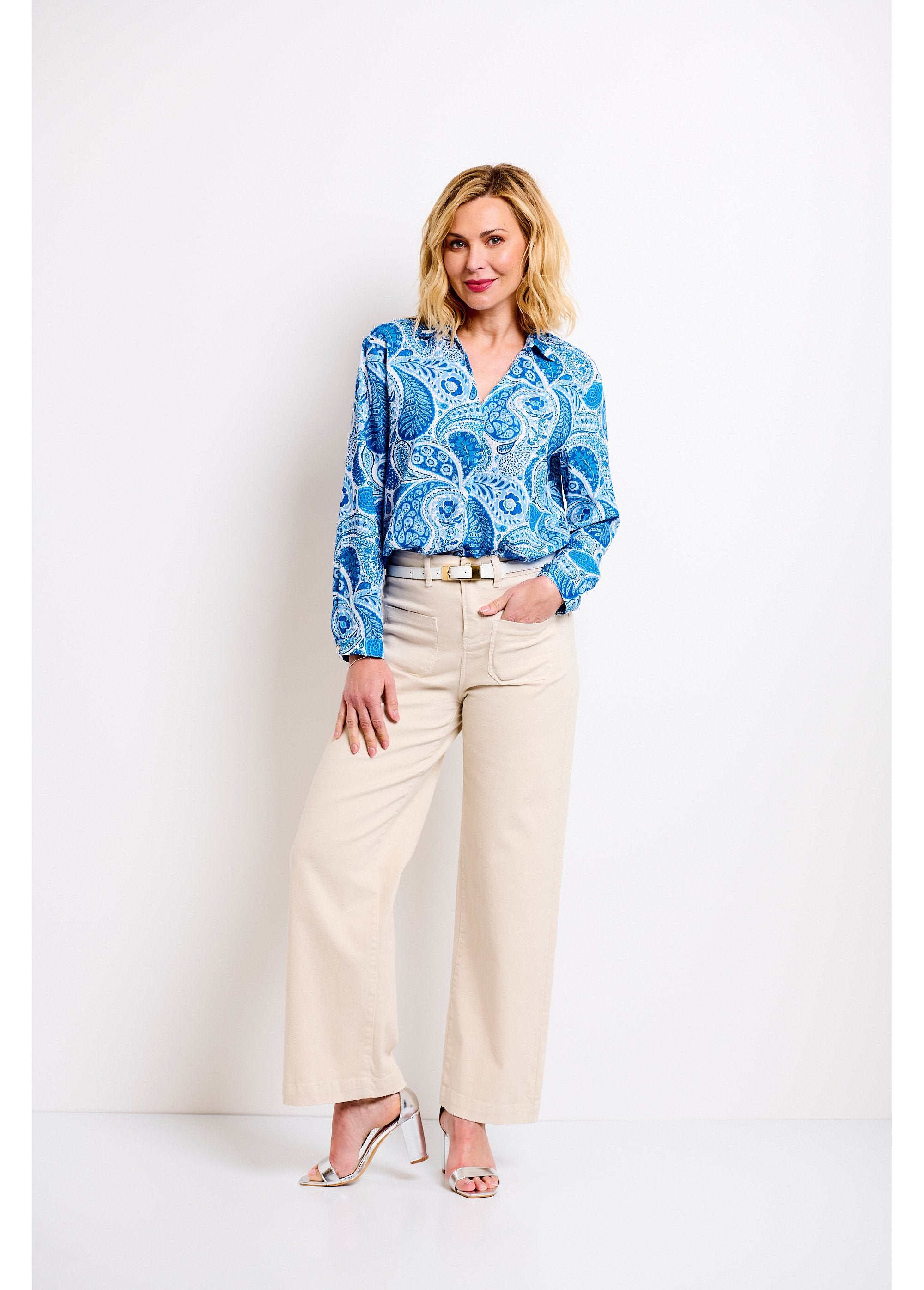 Tunica_lunga_e_ampia_in_cashmere_stampato_Bleu_et_blanc_SF1_slim