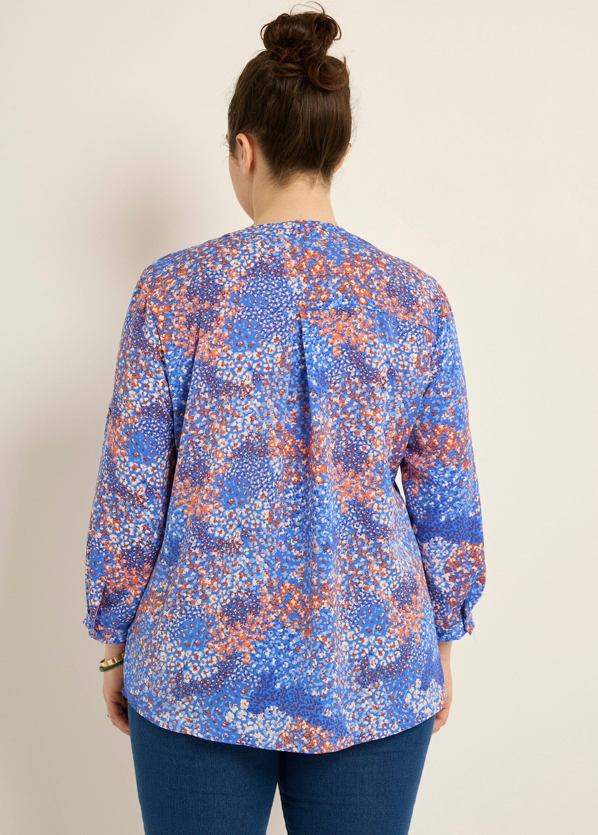 Tunica_con_scollo_a_V_floreale_a_maniche_lunghe_Bleu_imprime_DO1_curvy