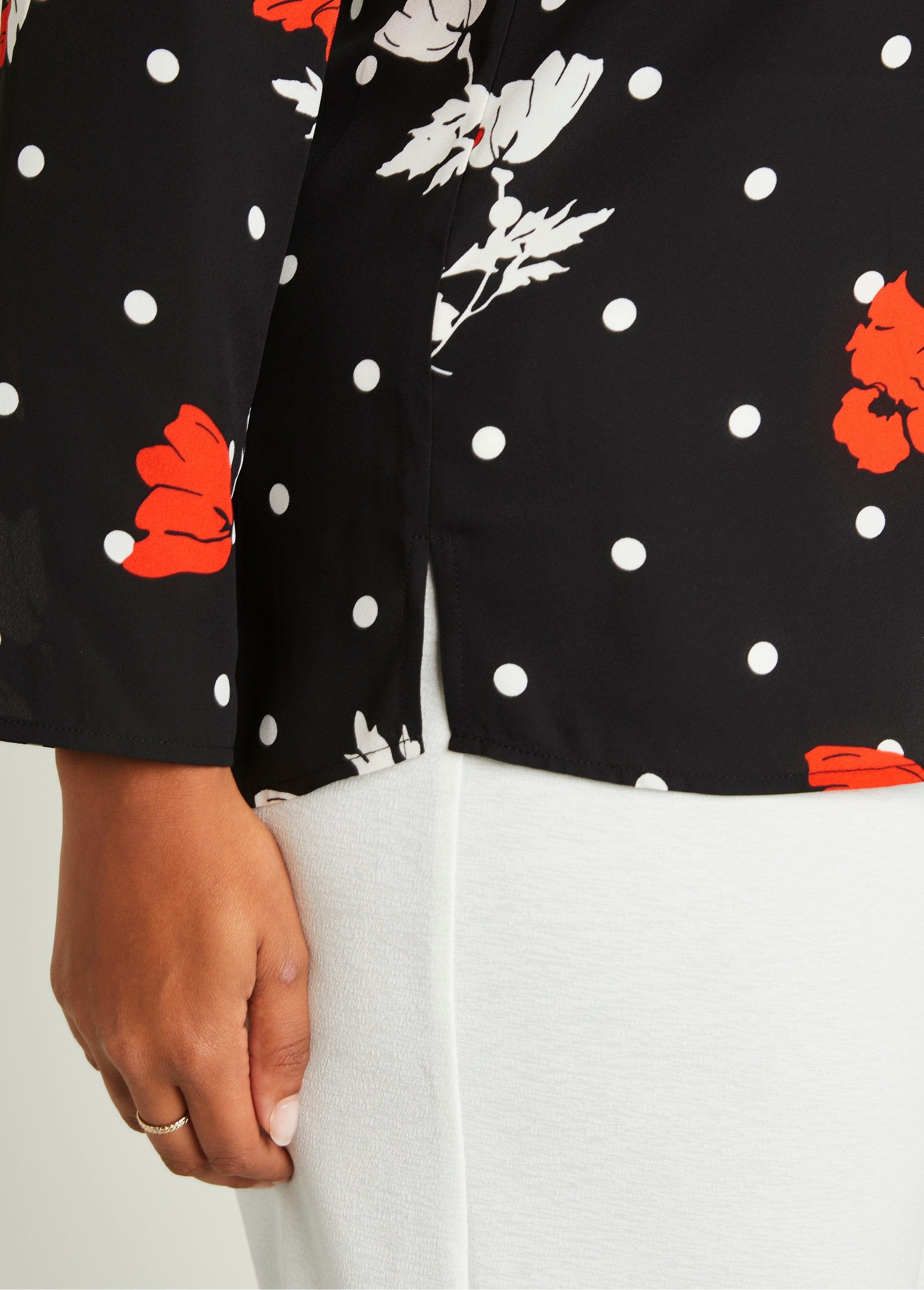 Tunica_corta_a_fiori_Sfondo_nero_DE2_curvy