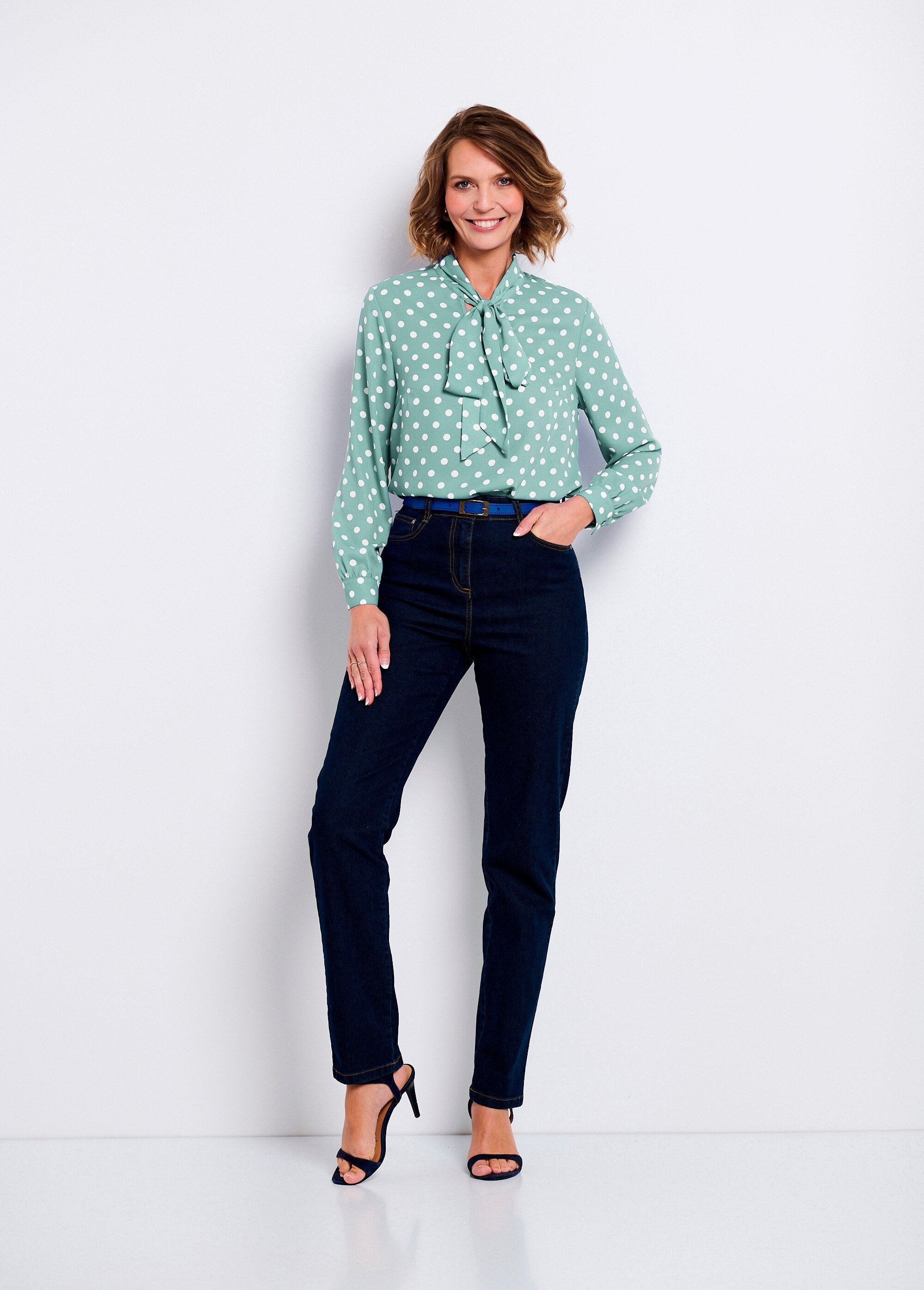 Tunica_fluida_a_maniche_lunghe_con_colletto_lavallière_Vert_et_blanc_SF1_slim