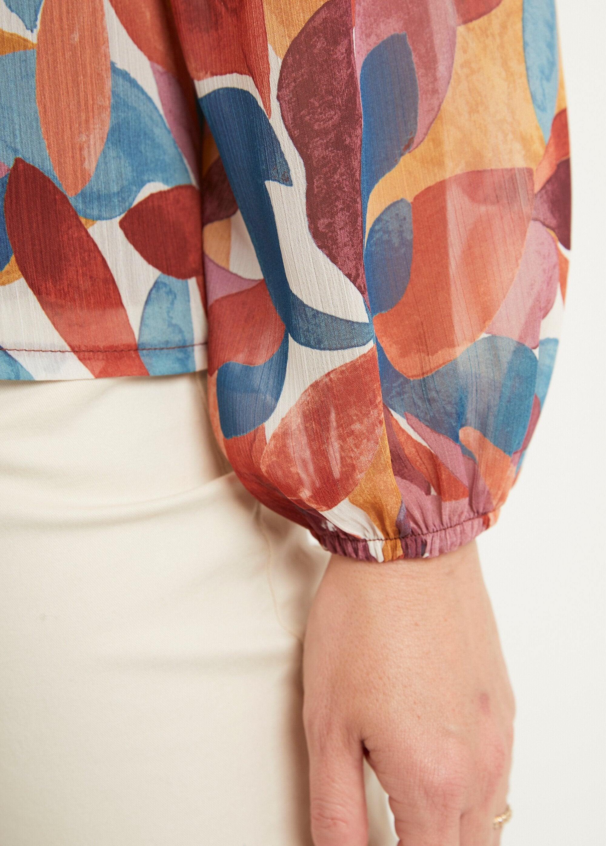 Tunica_lunga_in_voile_stampato_con_scollo_a_V_gioiello_Orange_et_bleu_DE4_slim