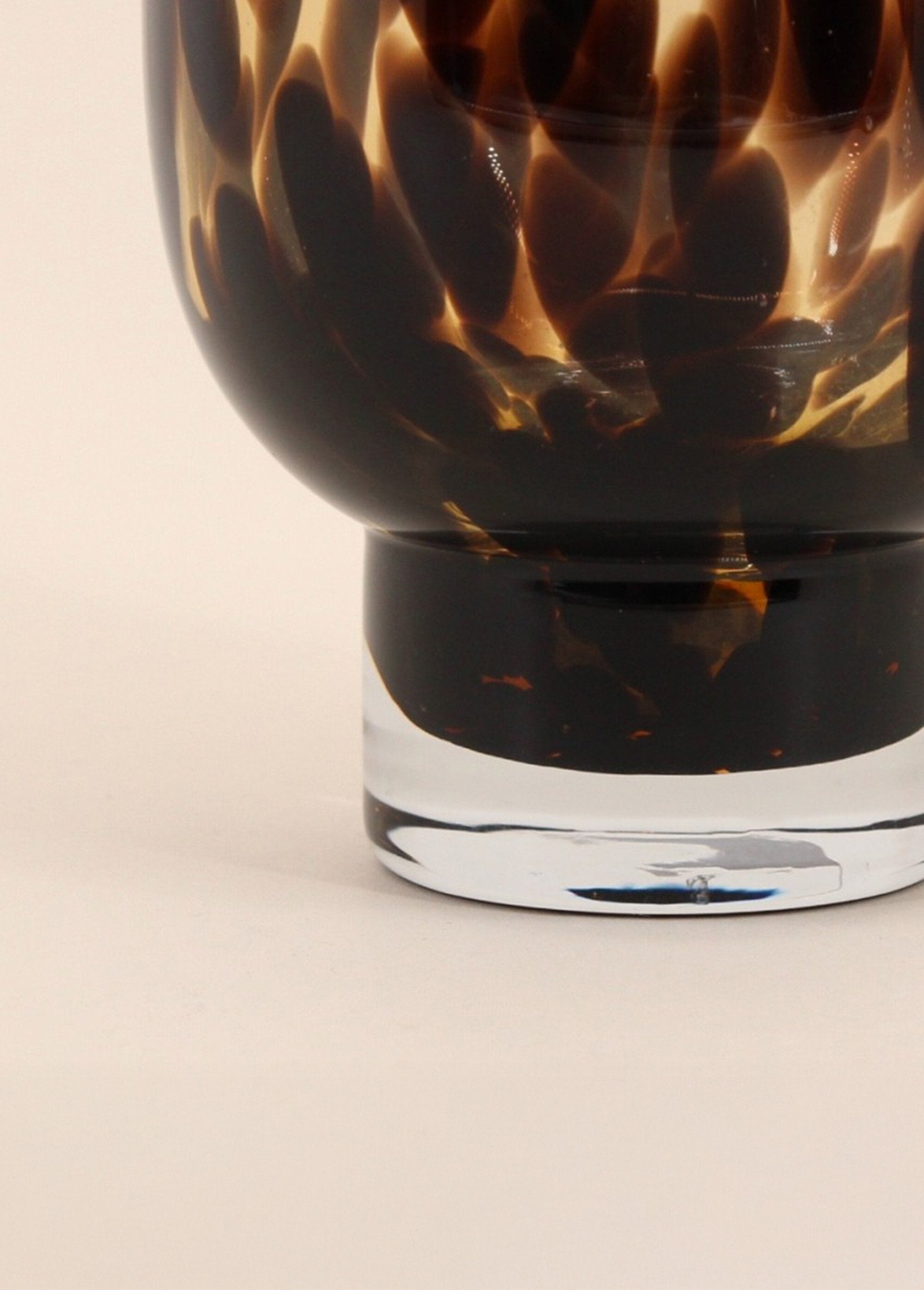 Vaso_in_vetro_ambrato_effetto_leopardato_Mouchette_DE2_slim