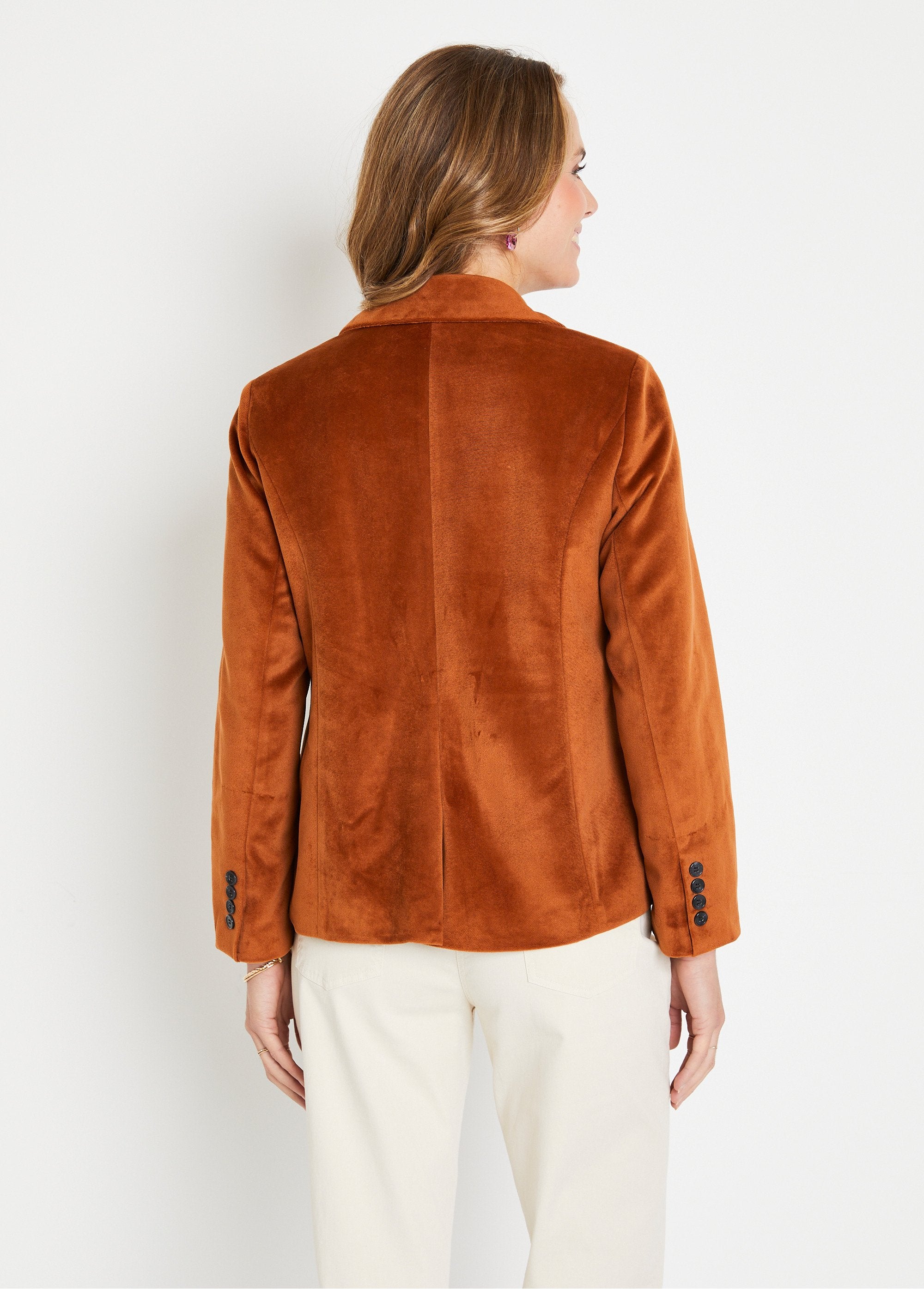Giacca_blazer_dritta_in_velluto_tinta_unita_con_collo_sartoriale_Camel_DO1_slim