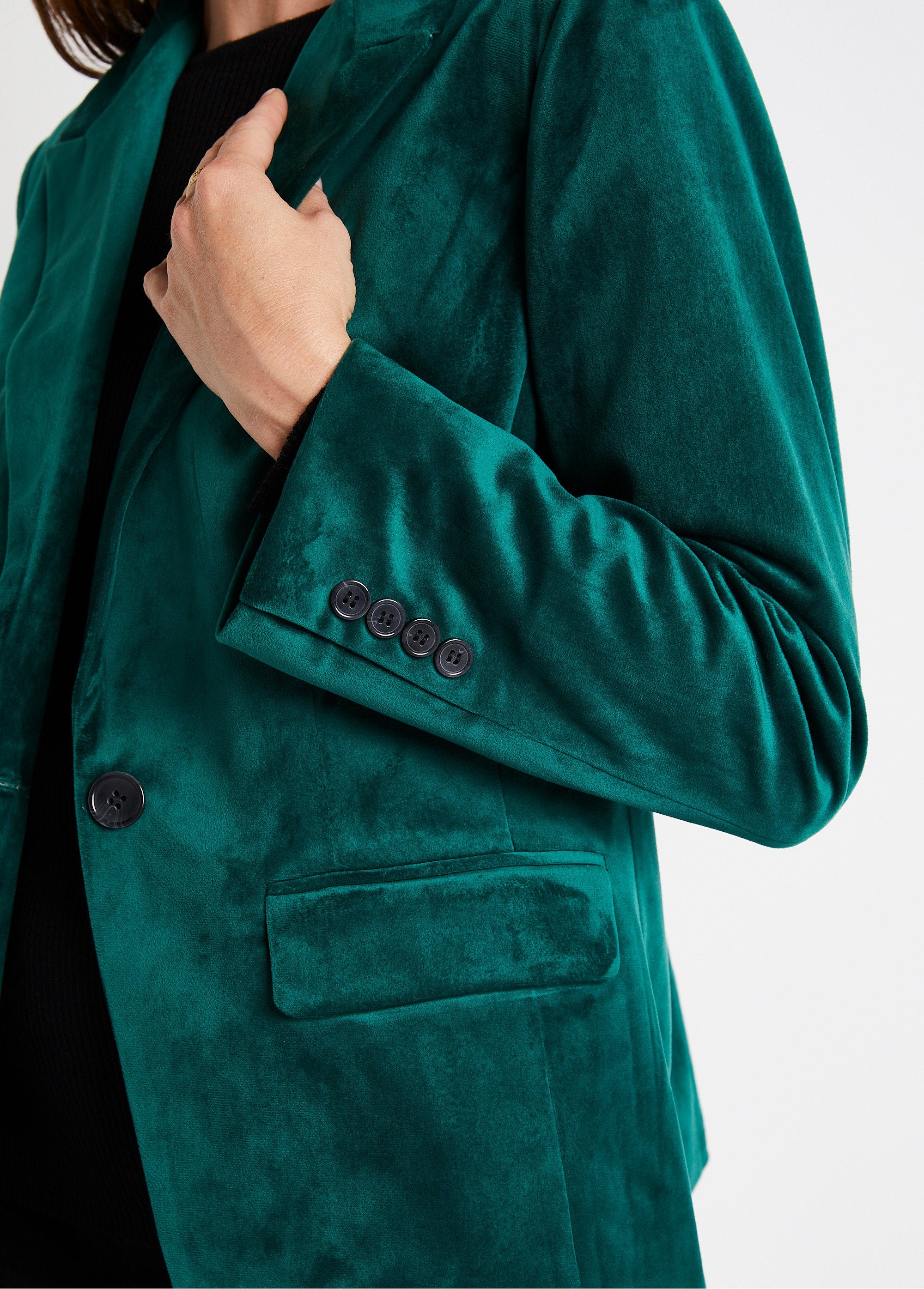 Giacca_blazer_dritta_in_velluto_tinta_unita_con_collo_sartoriale_Verde_DE1_slim