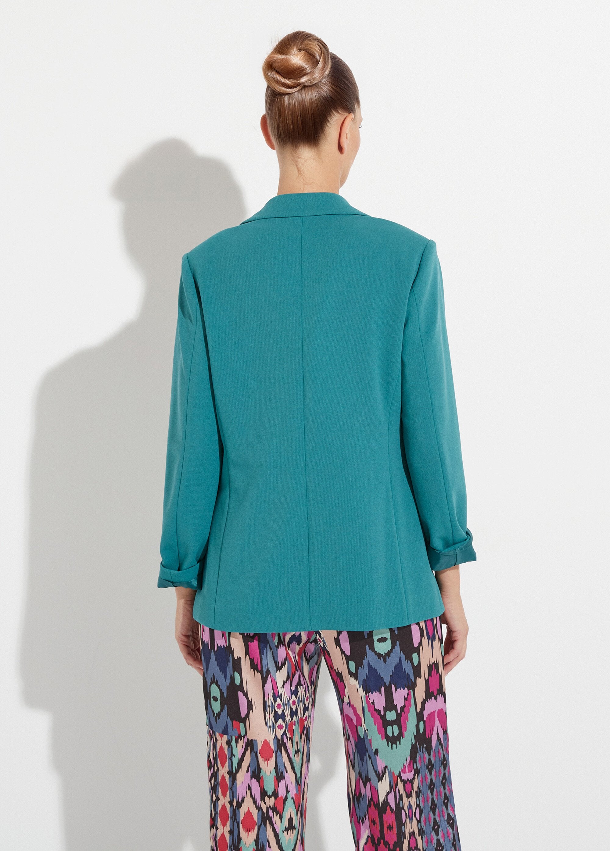 Giacca_blazer_liscia_dal_taglio_dritto_con_collo_sartoriale_Vert_DO1_slim