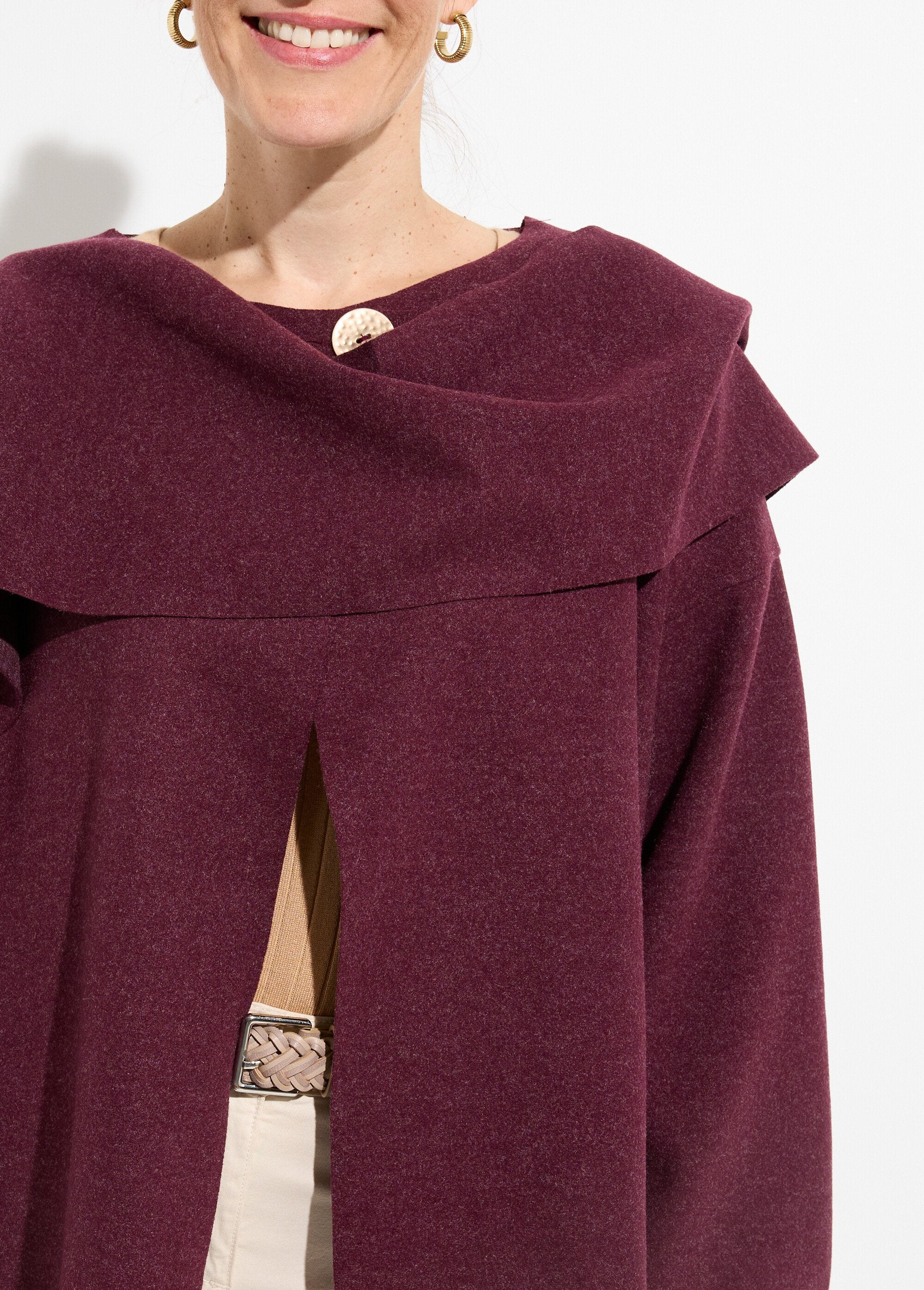 Giacca_e_sciarpa_con_bottoni_gioiello_in_metallo_Bordeaux_DE1_slim